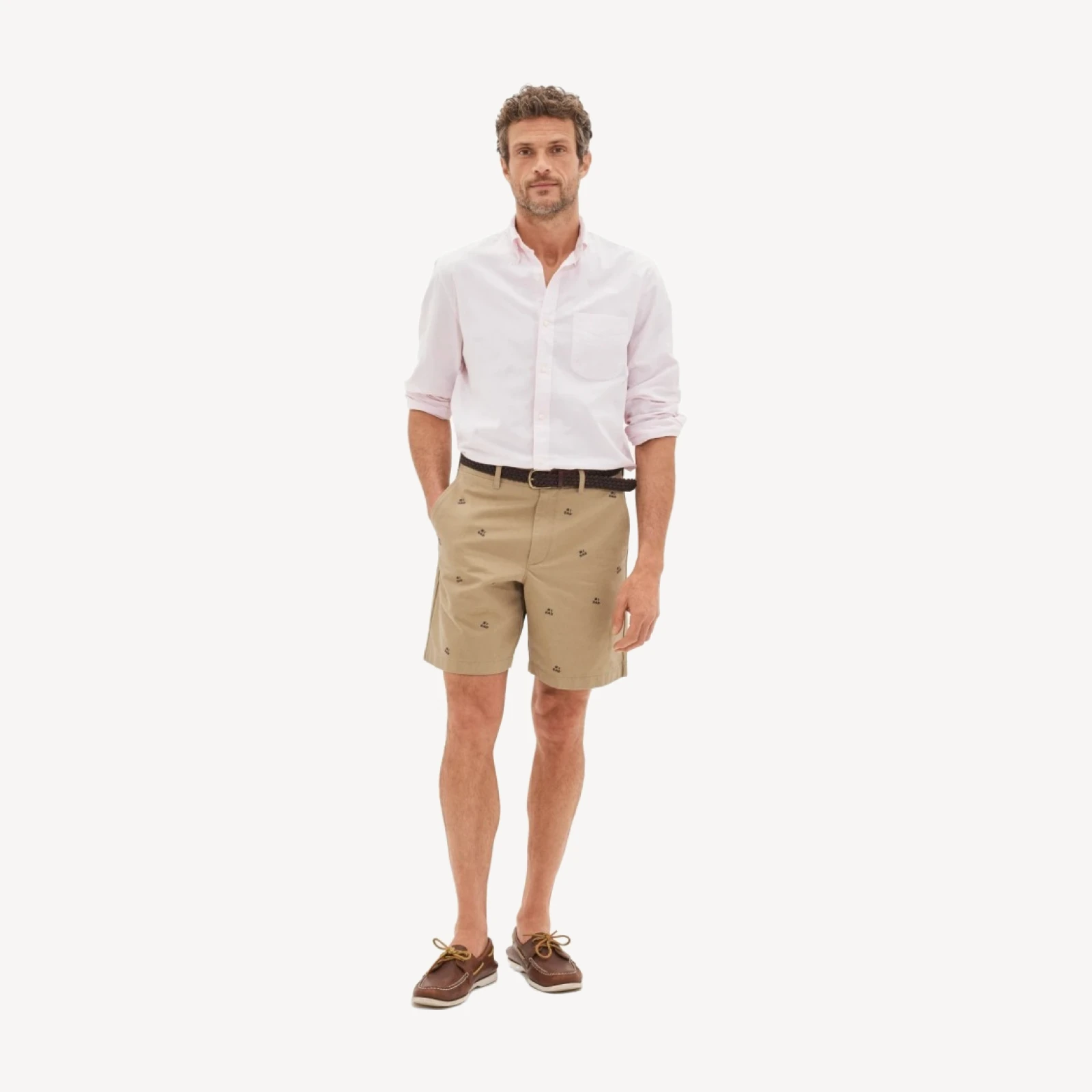 8" Classic chino short with #1 Dad embroidery