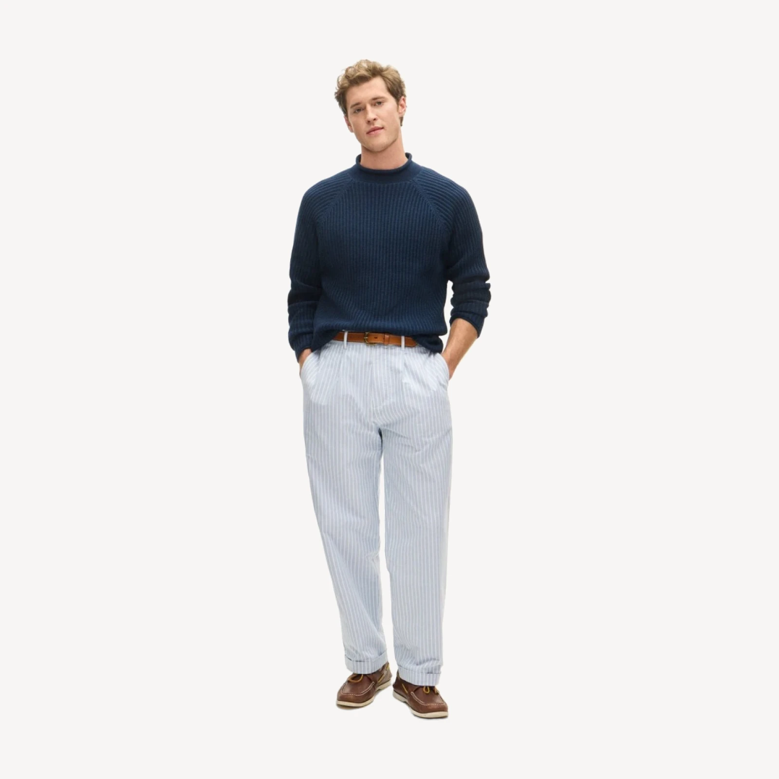 Relaxed-fit double-pleated oxford chino pant in stripe