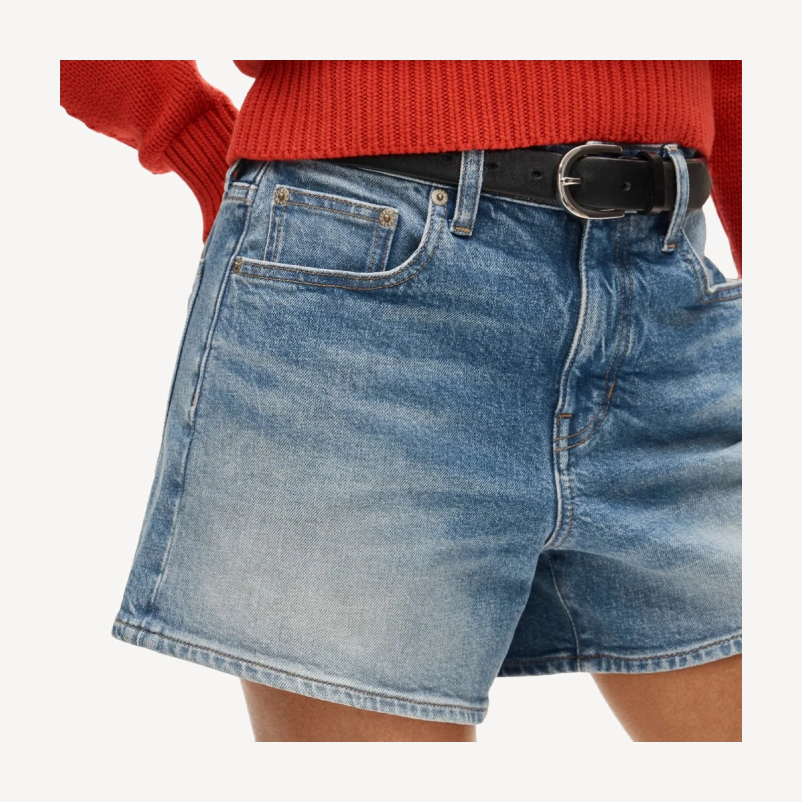 High-rise denim short