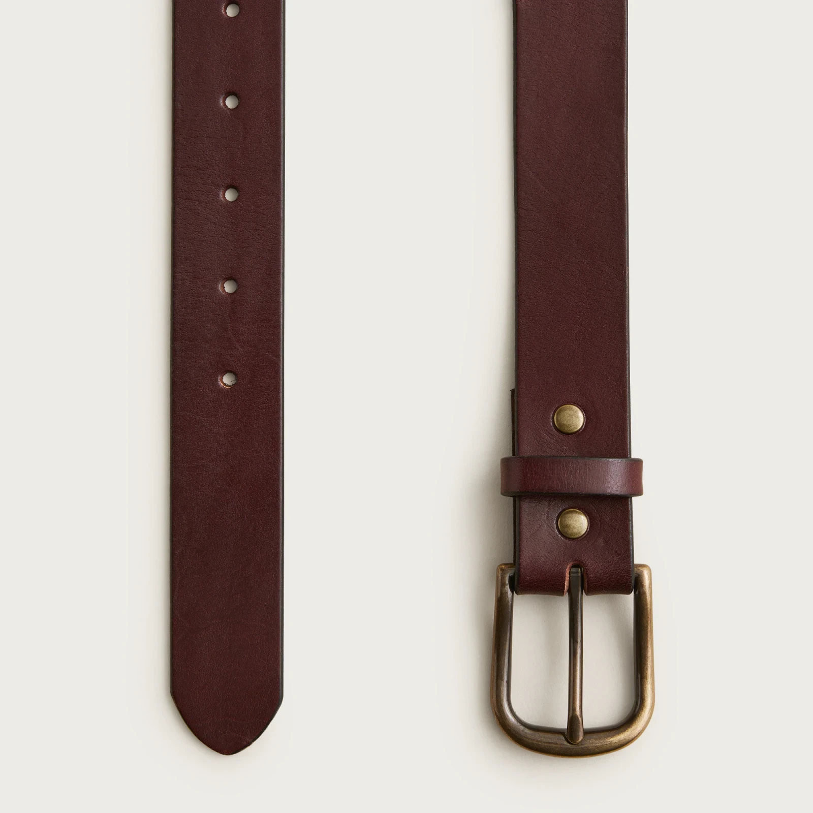 Round-buckle jeans belt in leather