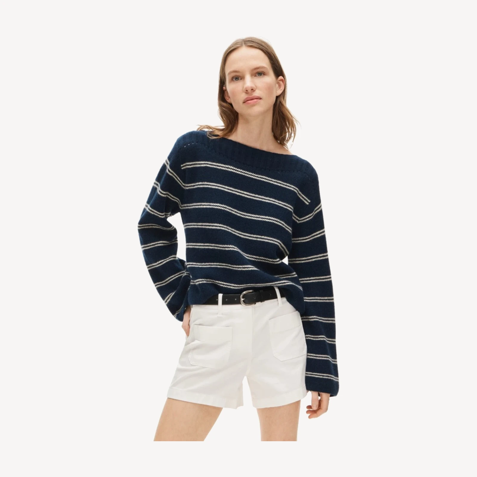 Patch-pocket chino short