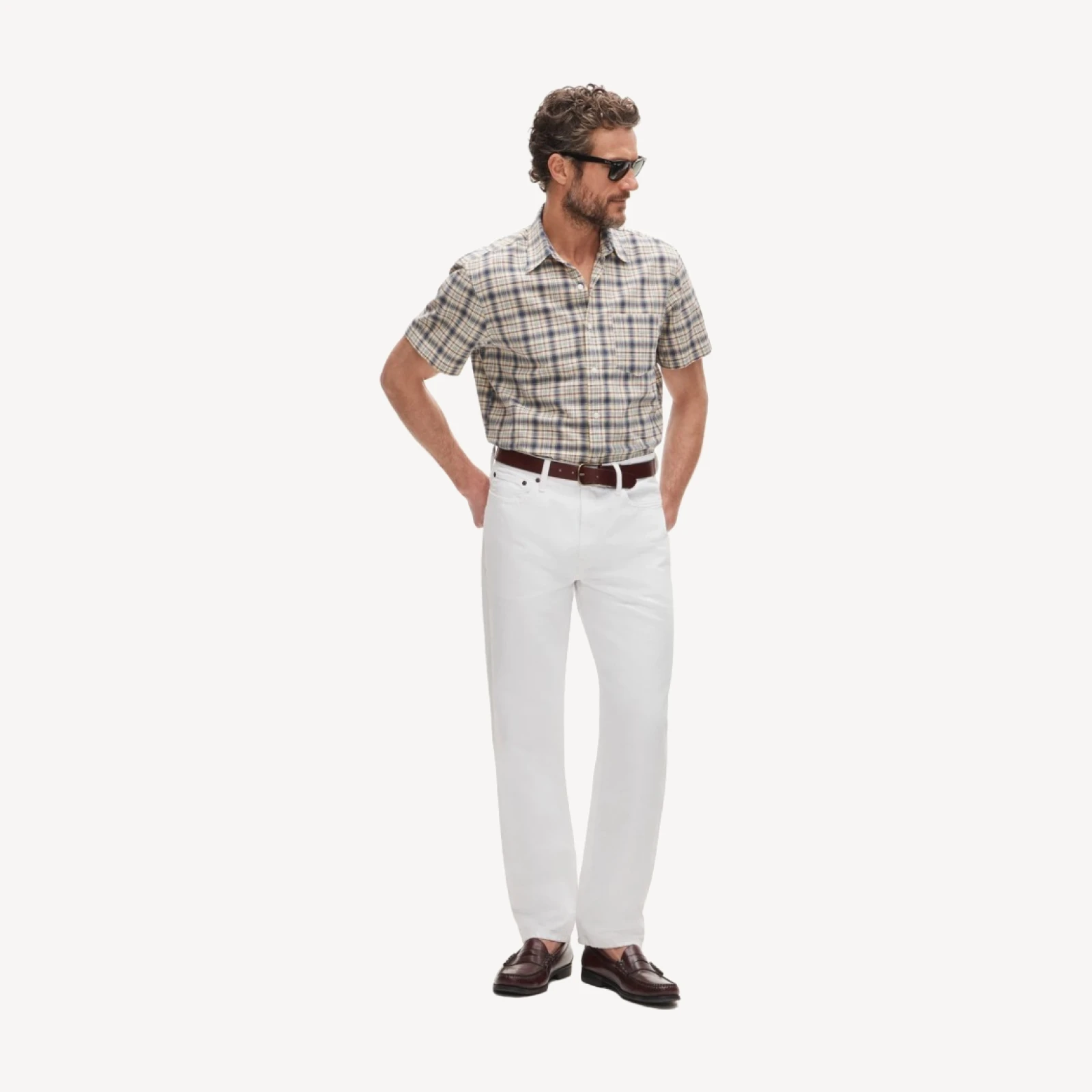 Classic Straight summerweight jean in cotton-linen blend