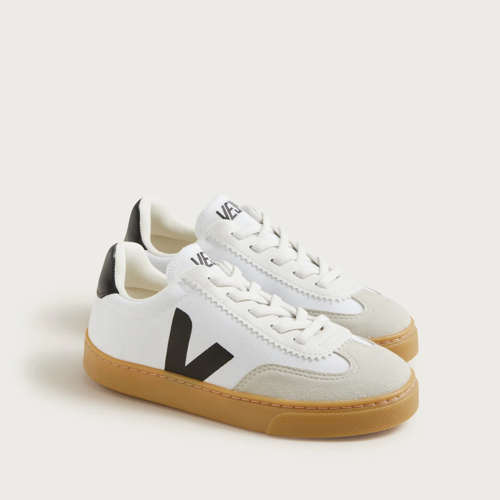 Kids' Veja™ volley canvas sneakers