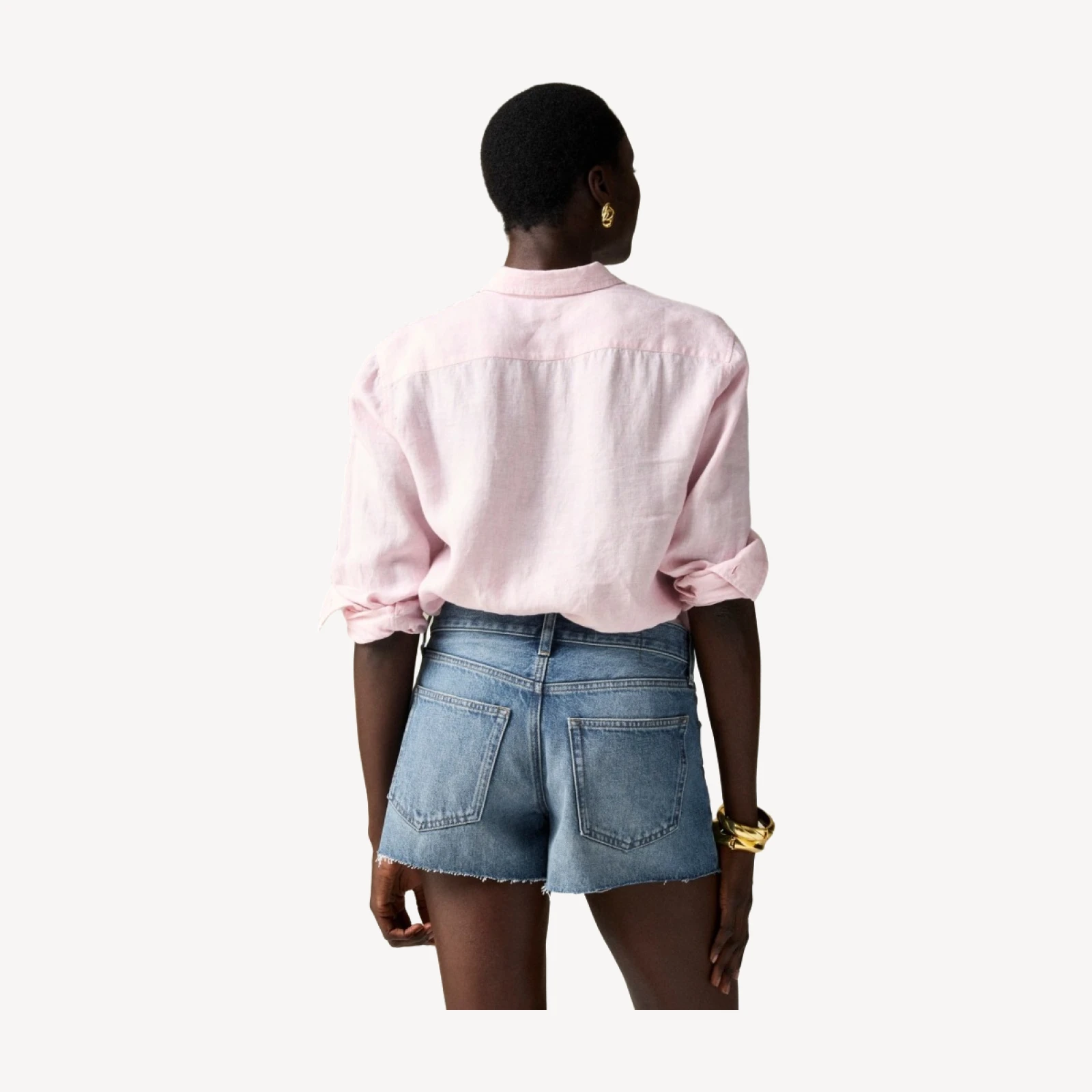 Low-rise frayed denim short