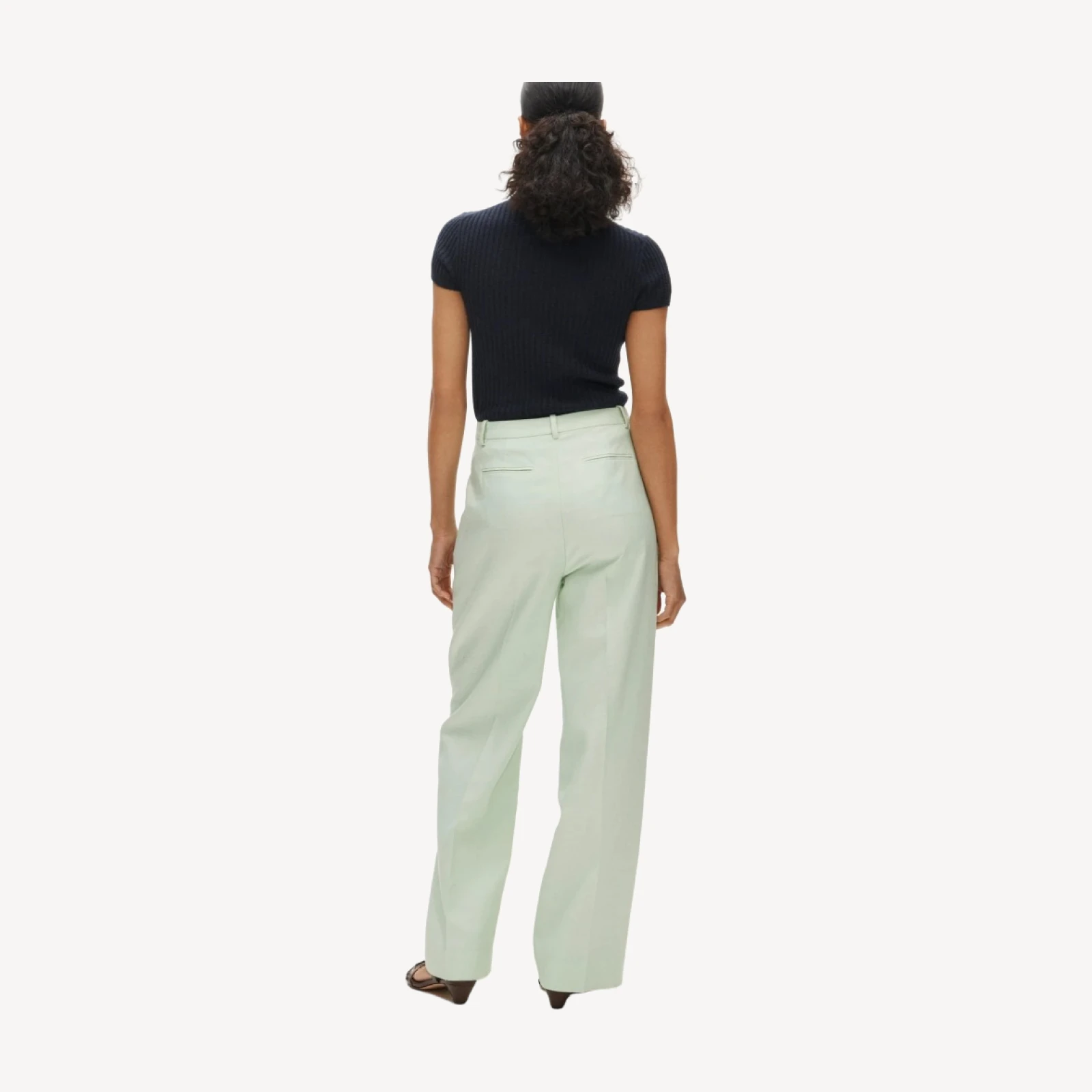 Essential wide-leg pant in Gramercy linen blend