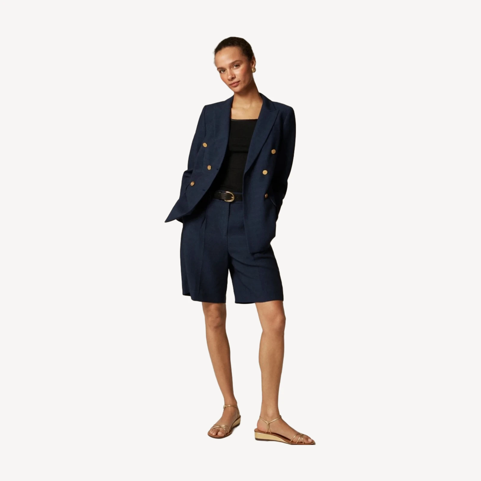 Pleated trouser short in luster canvas
