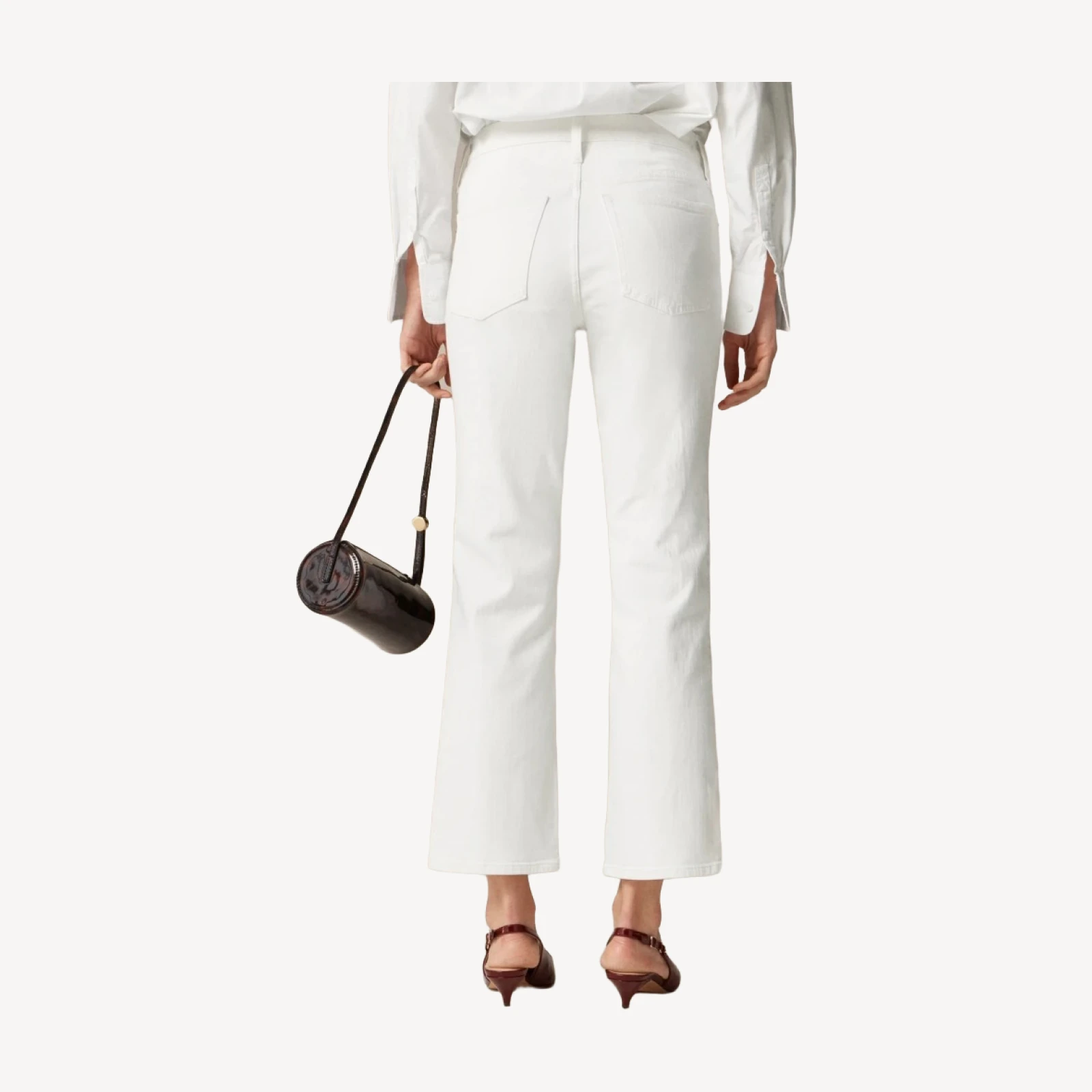Mid-rise kickout jean