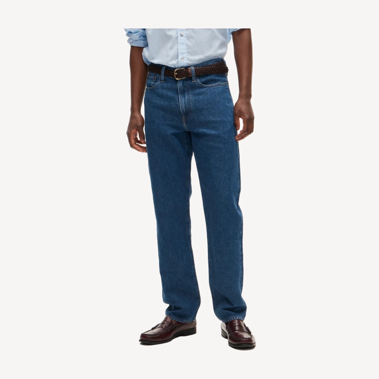 Classic Straight summerweight jean in cotton-linen blend