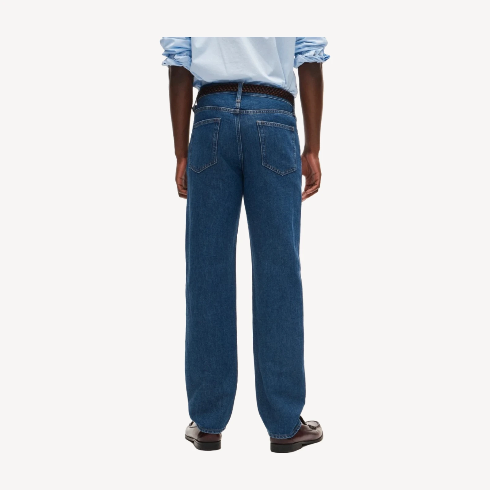 Classic Straight summerweight jean in cotton-linen blend