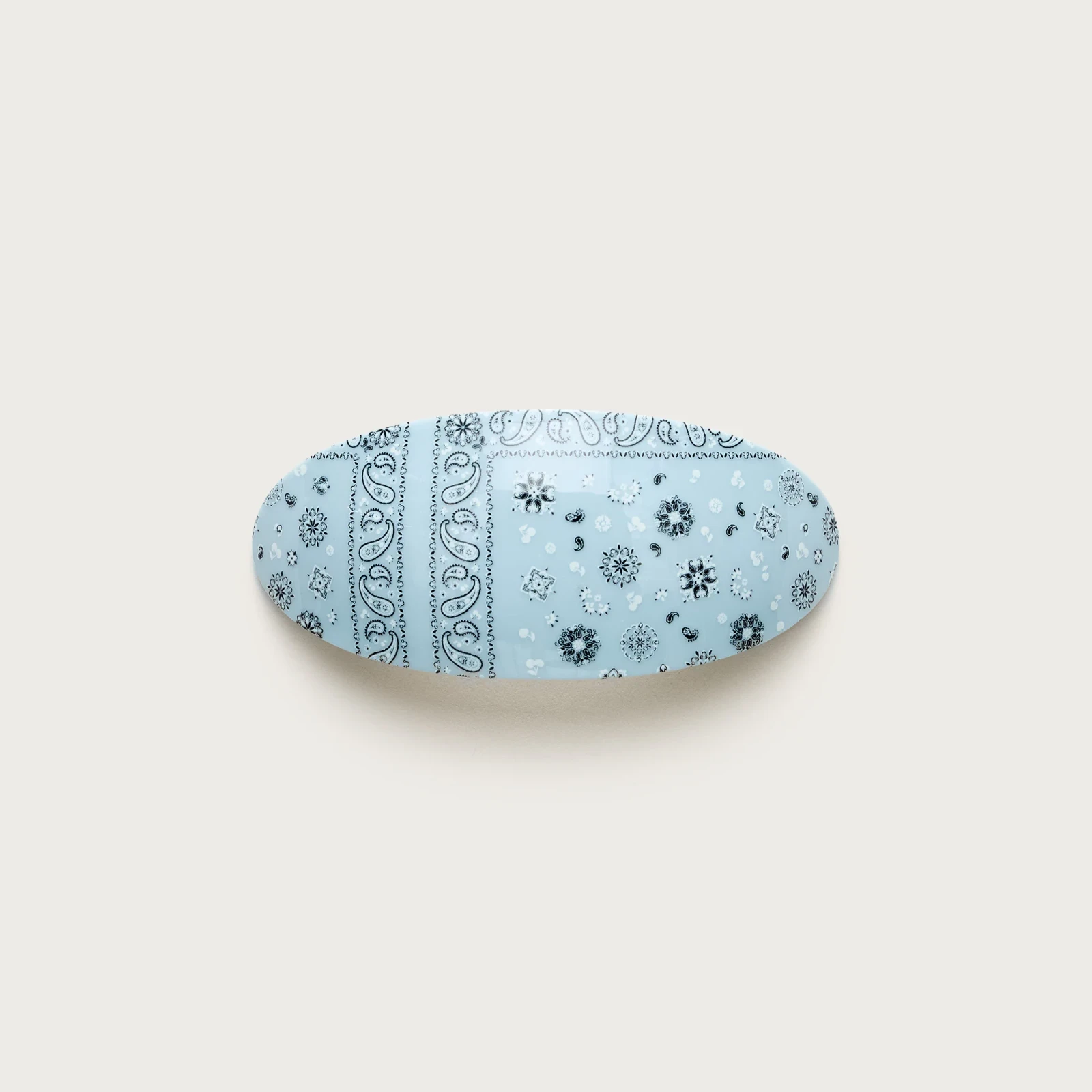 Bandana-print oval hair clip