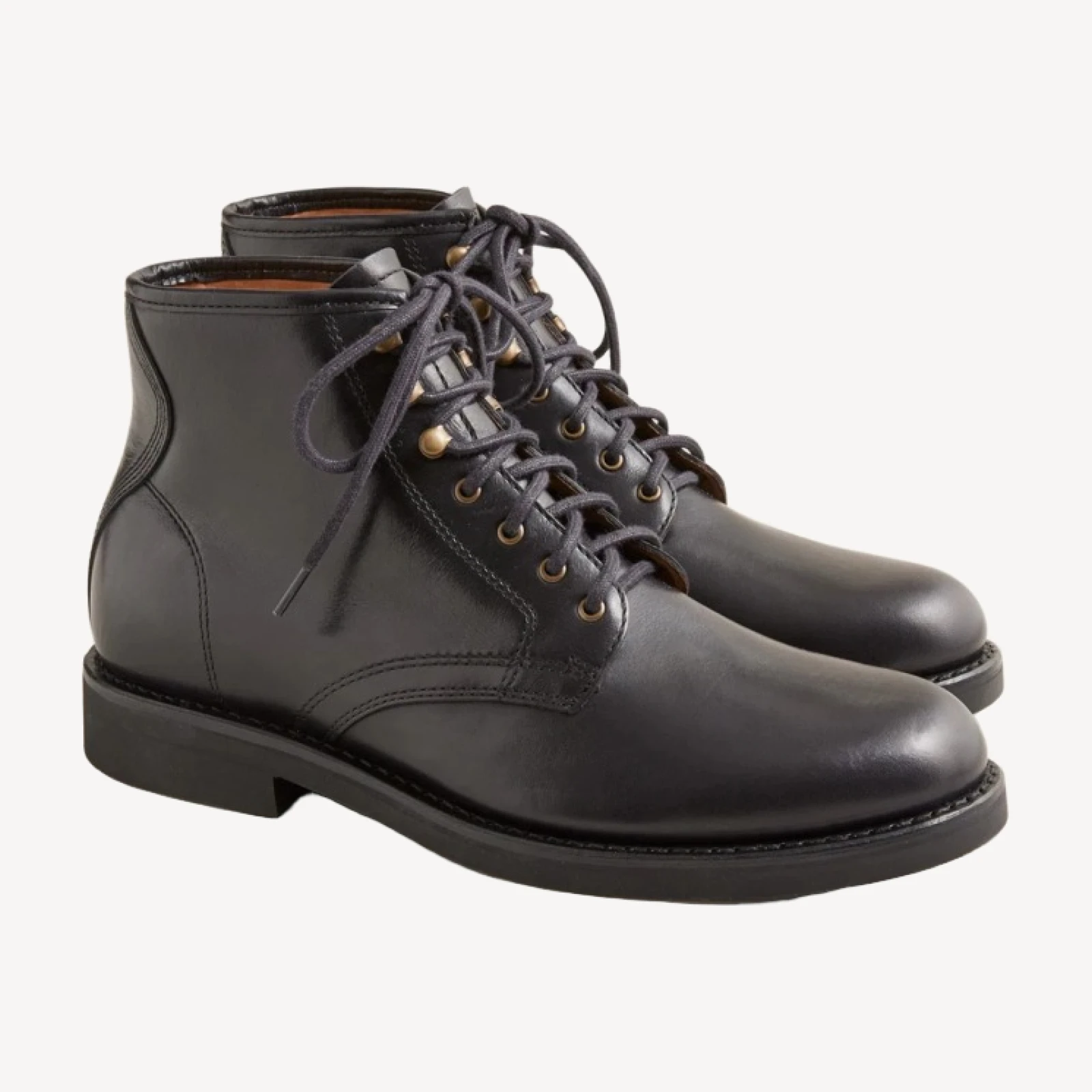 Field boots in English leather