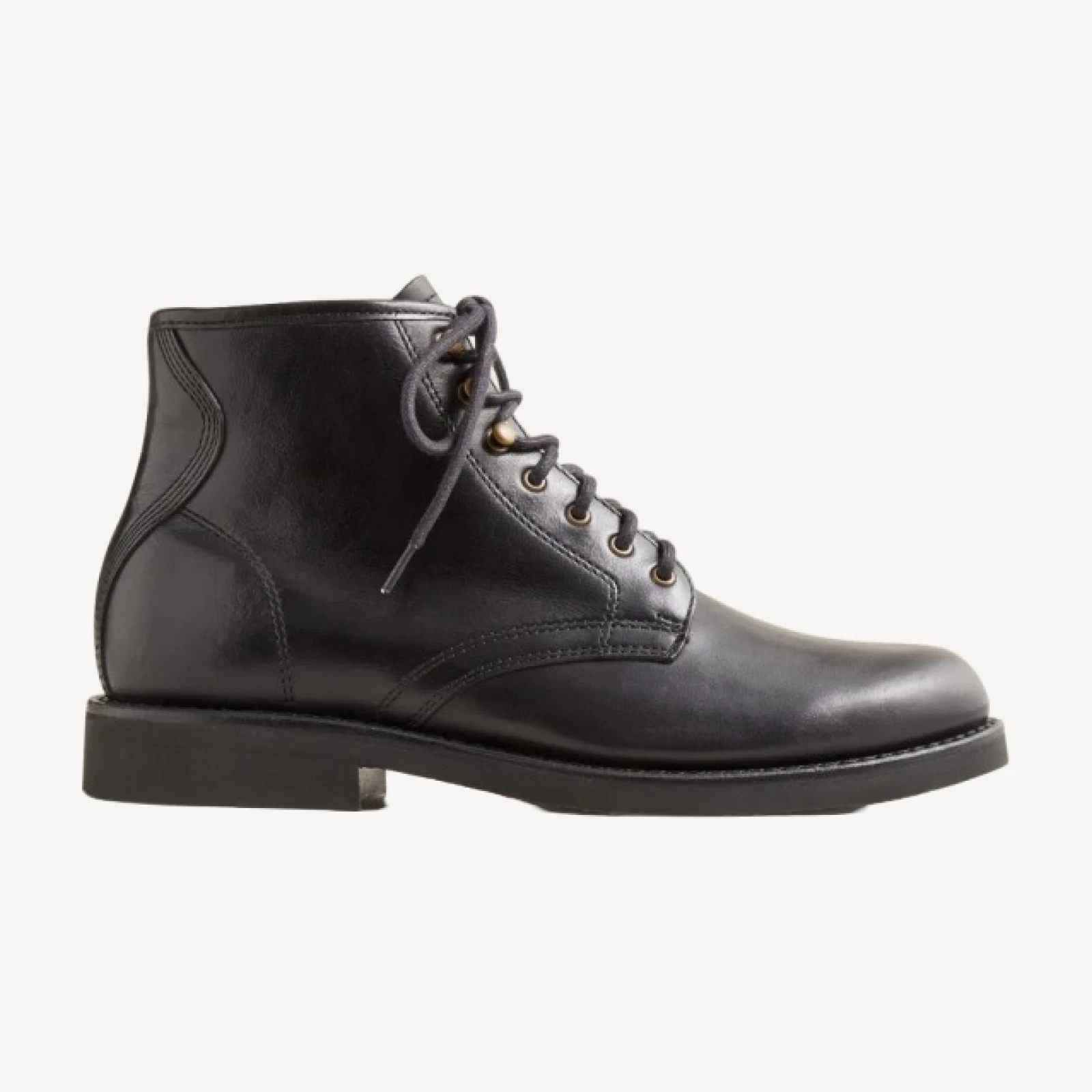 Field boots in English leather