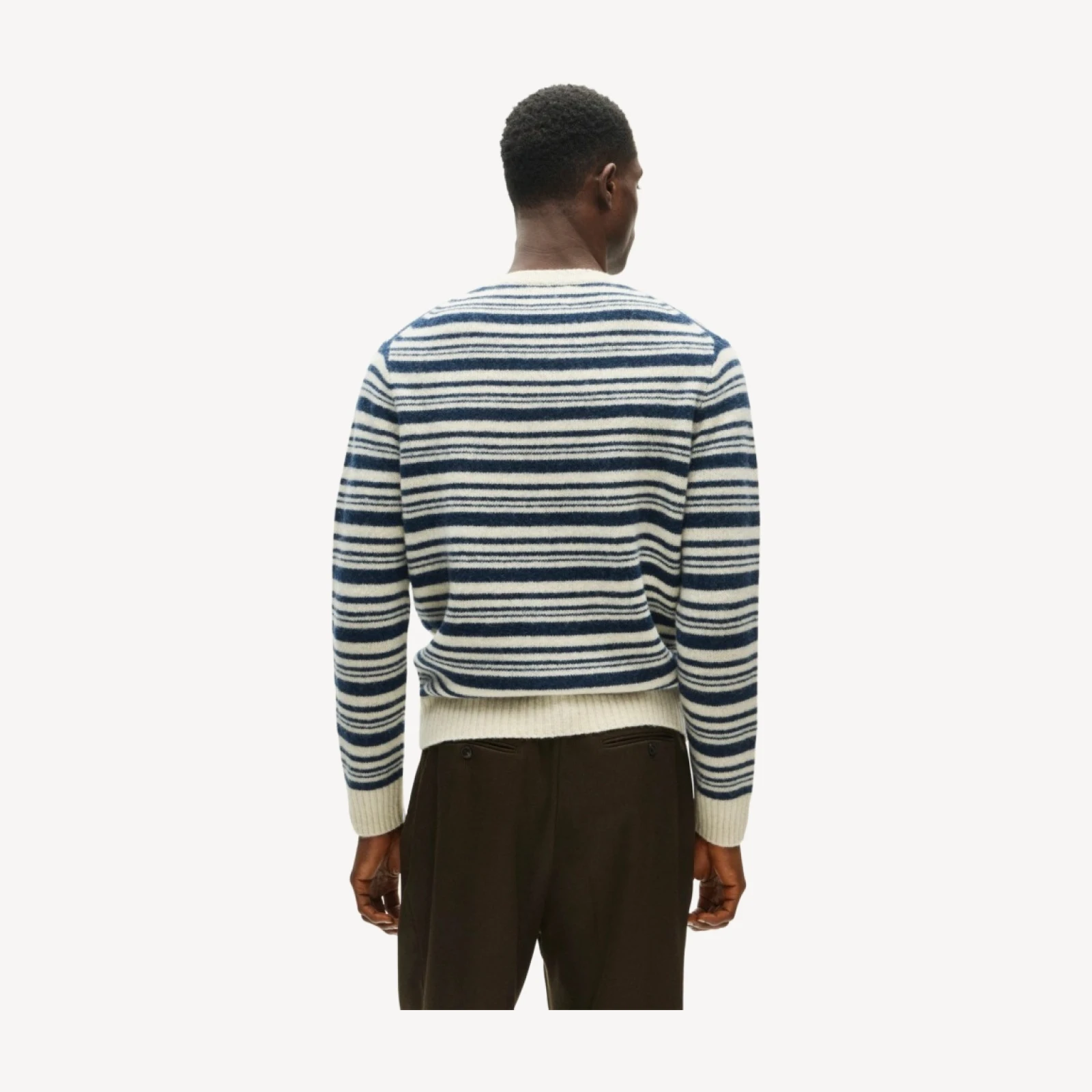 Soft-washed wool sweater in stripe