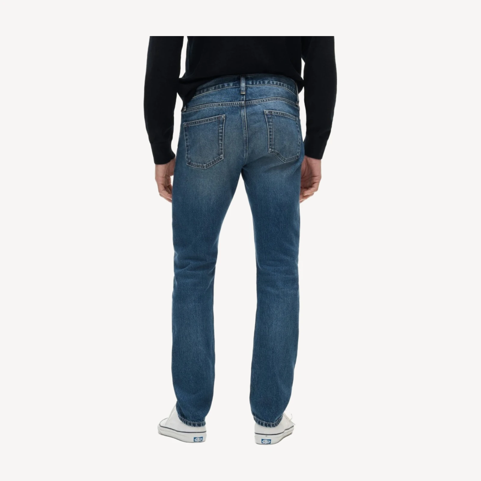 770™ Straight-fit jean in vintage medium wash