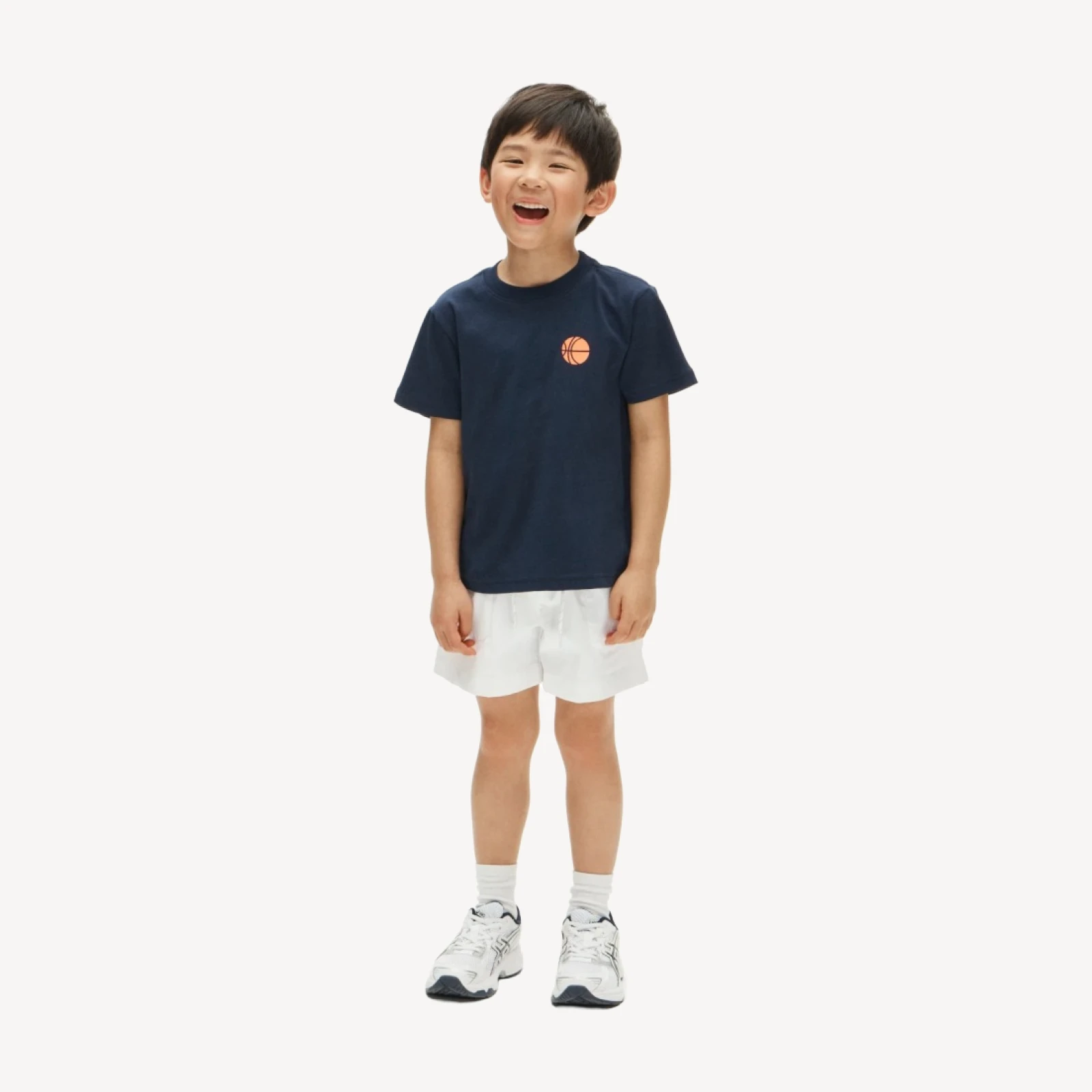 Kids' short-sleeve basketball graphic T-shirt