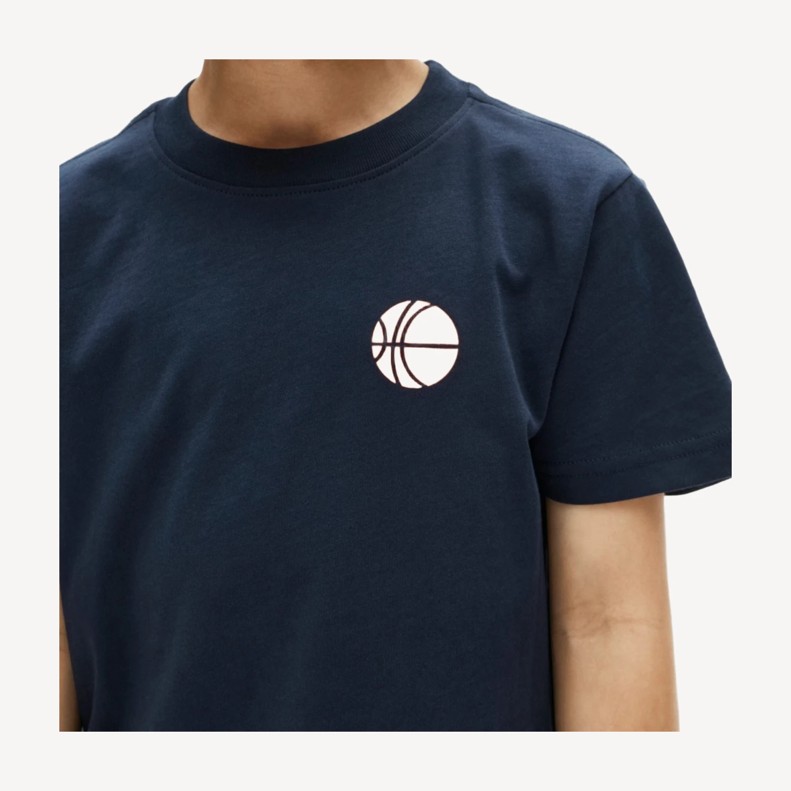 Kids' short-sleeve basketball graphic T-shirt