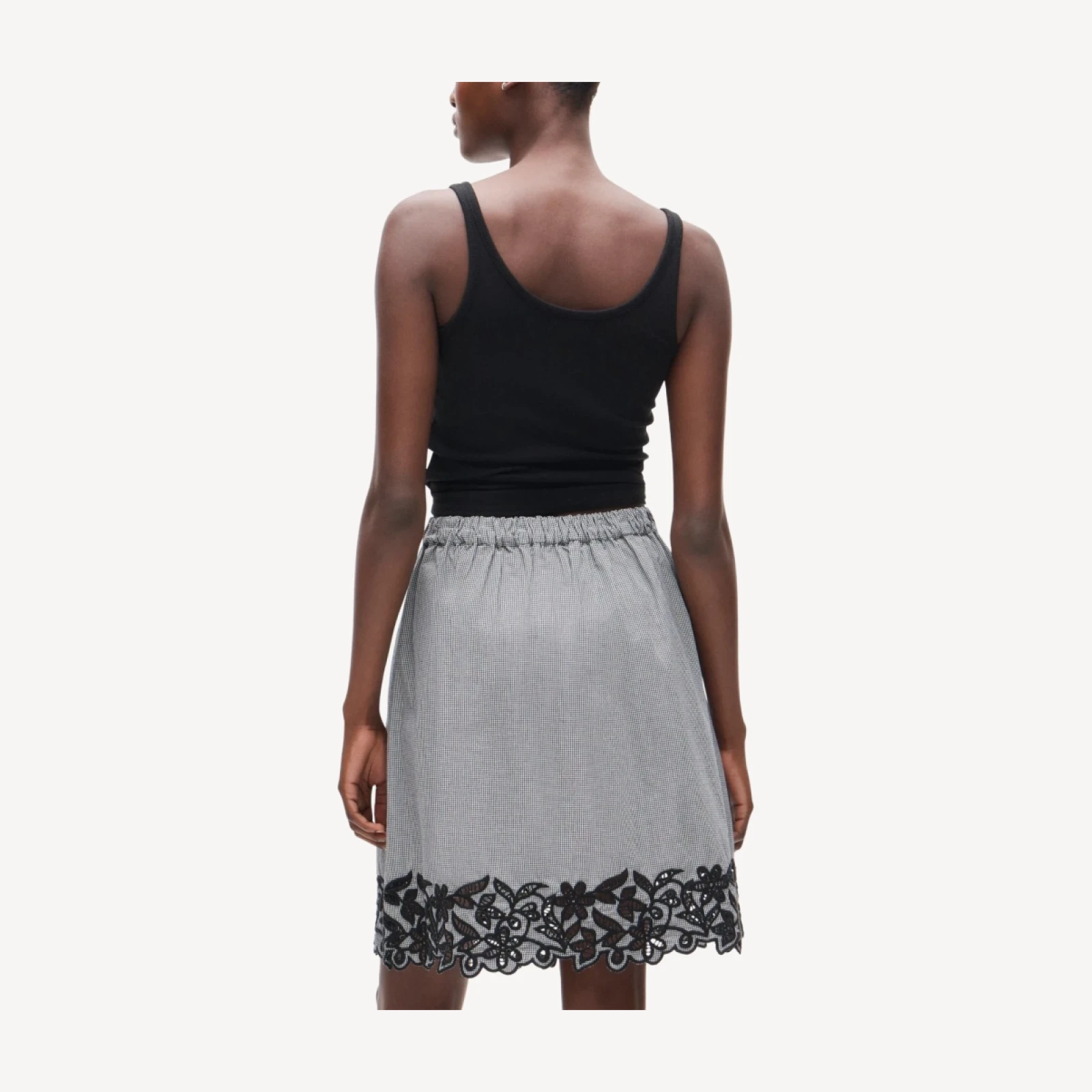 Embroidered knee-length skirt in gingham cotton poplin