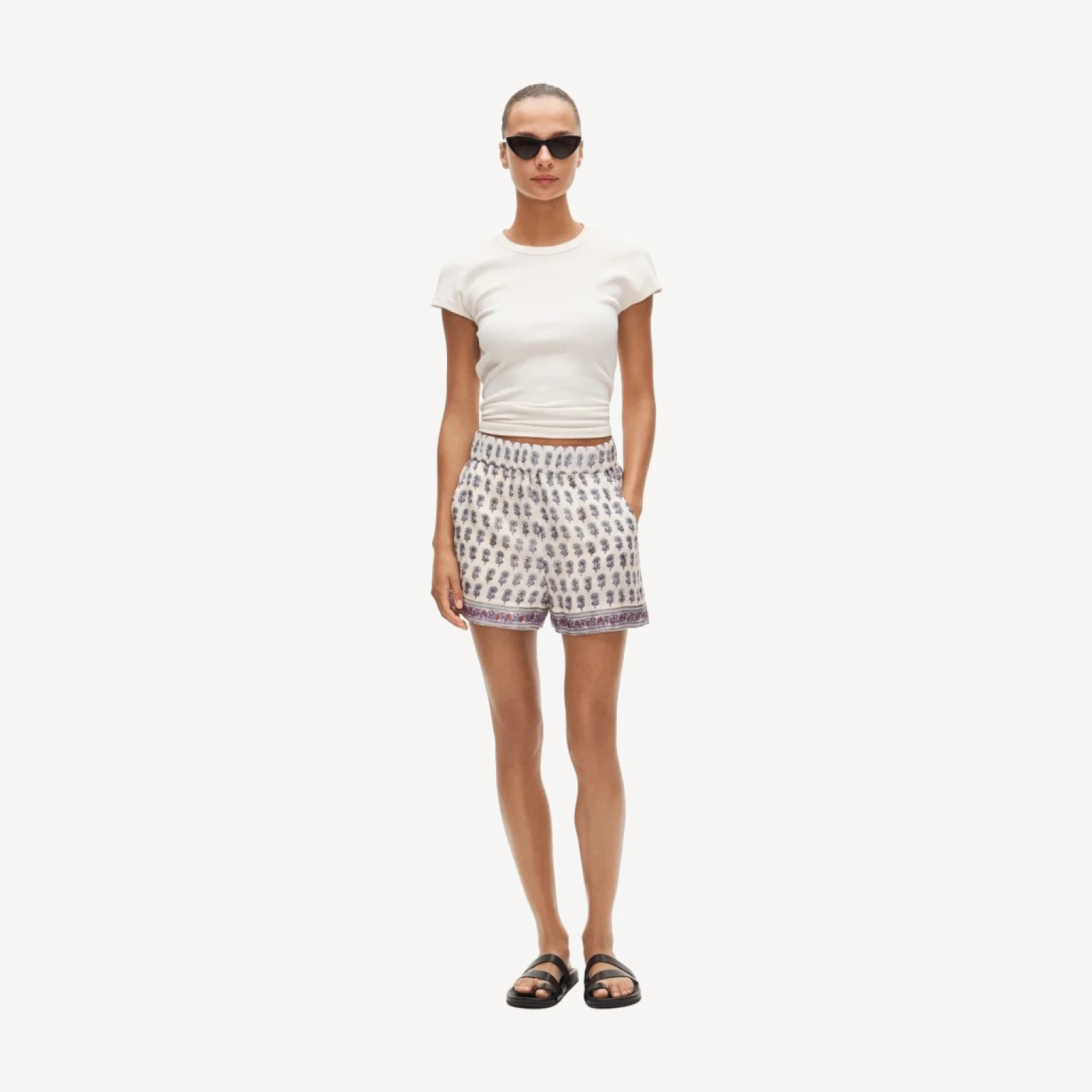 Embellished Tropez short in lilac block-print ramie