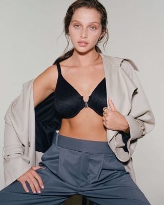 Chantelle Norah Front Closure Molded Bra