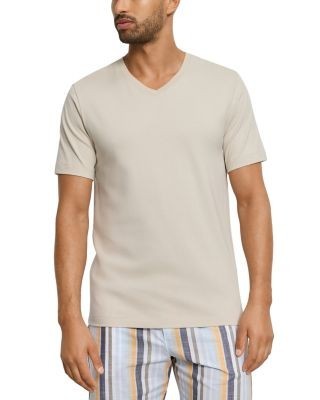 Hanro Cotton Solid V Neck Tee