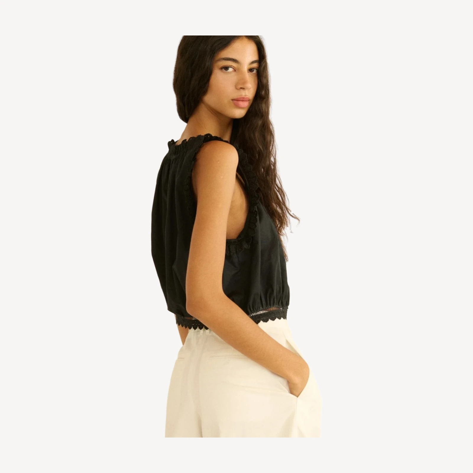 TRAVELER TOP -- BLACK