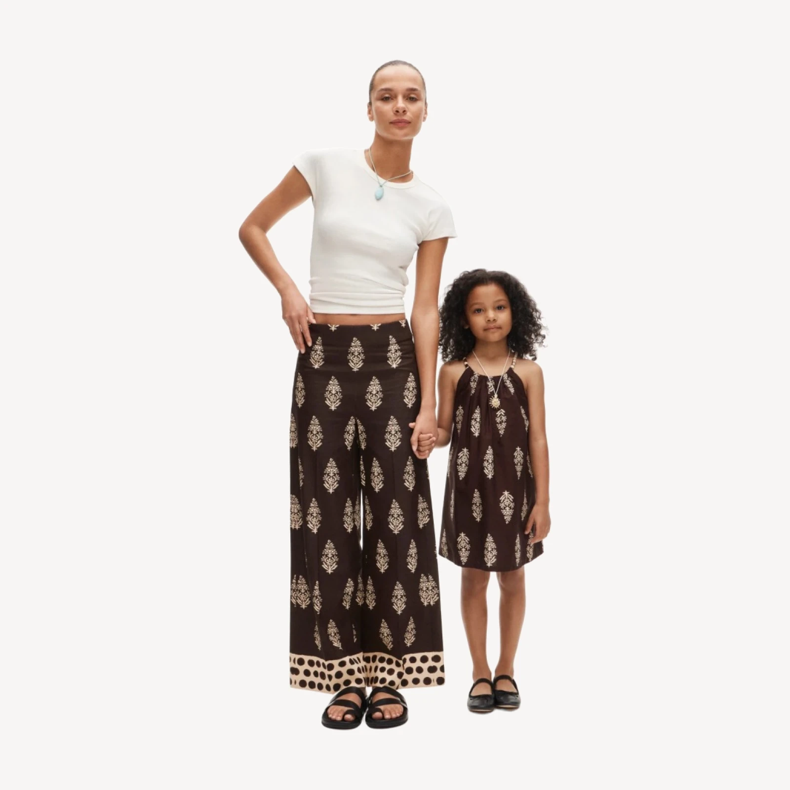 Girls' bubble-strap halter dress in cocoa block print