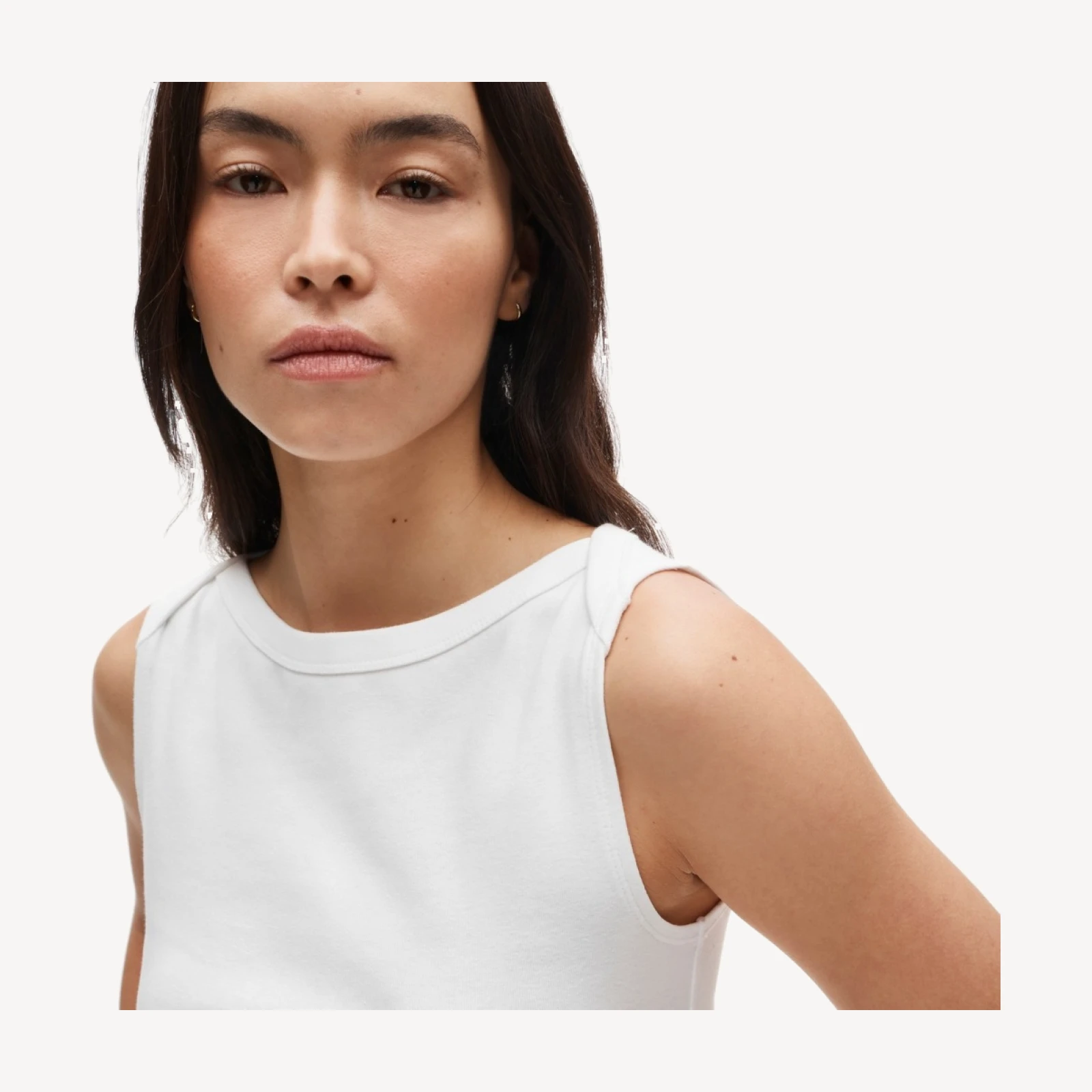 Perfect-fit boatneck tank top