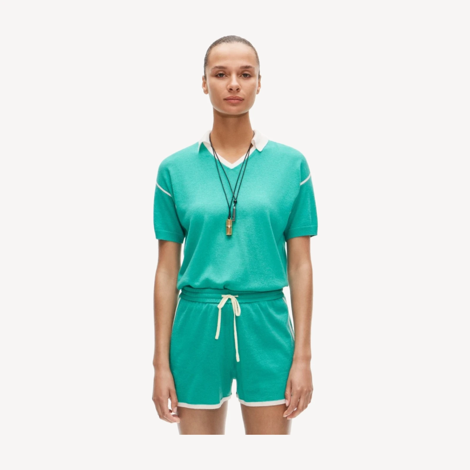 Featherweight cashmere drawstring short