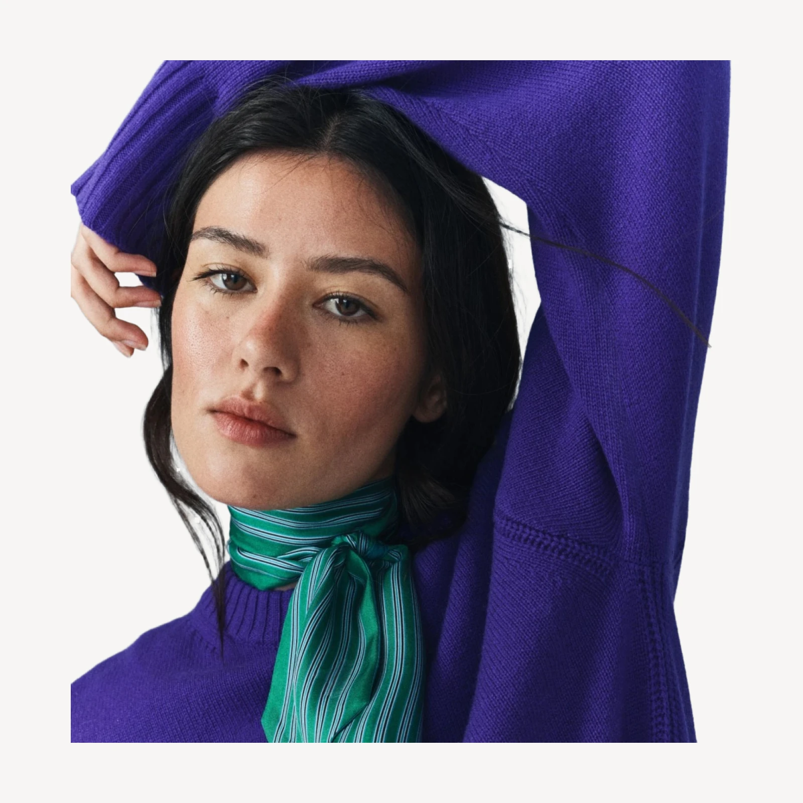 Oversized cashmere crewneck sweater