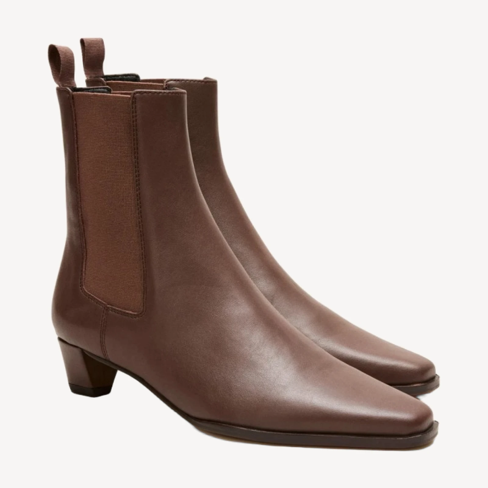 Chelsea pull-on boots in leather