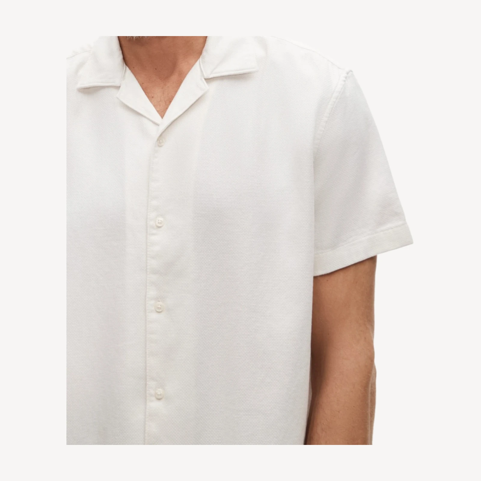 Short-sleeve textured cotton camp-collar shirt