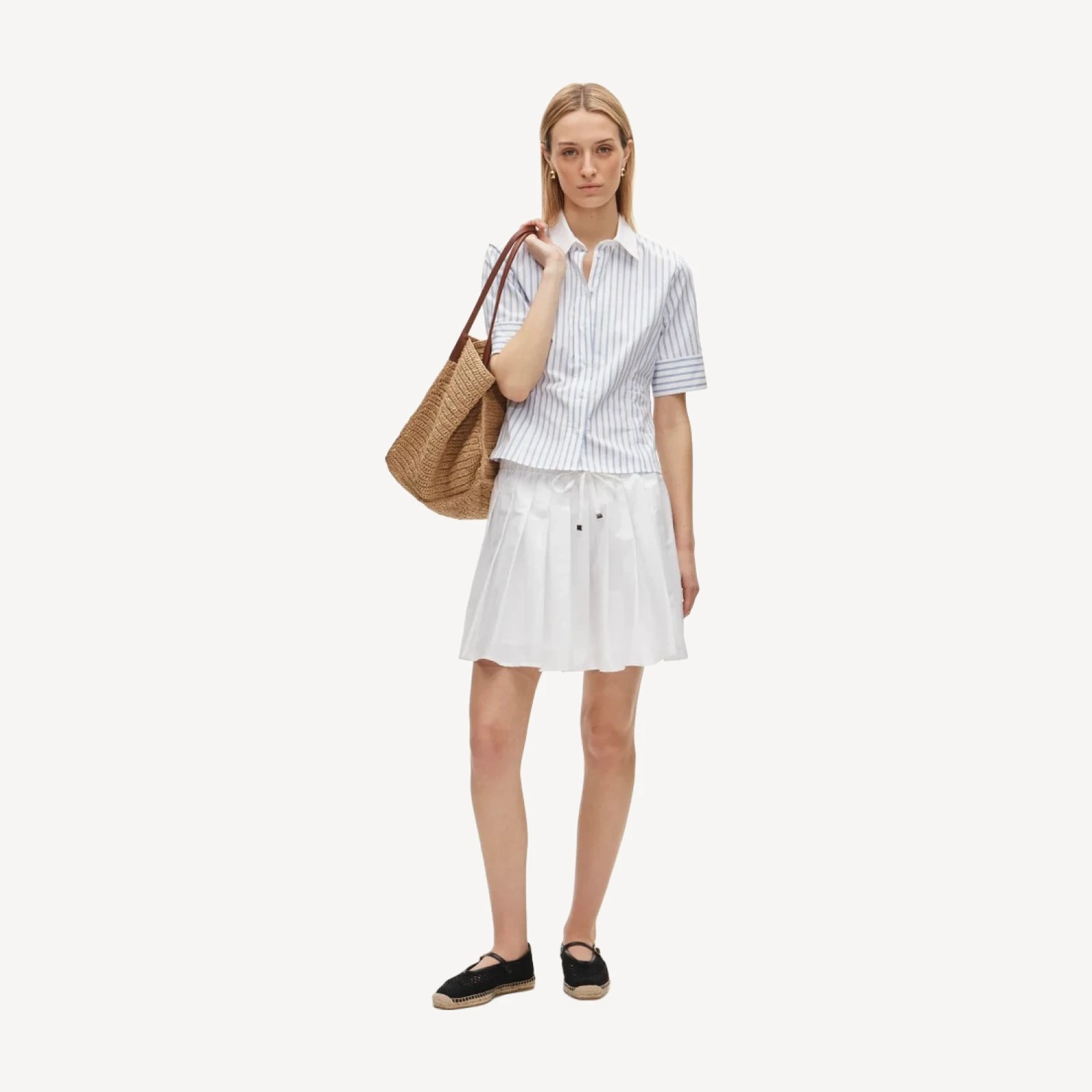 Eleanor slim-fit elbow-sleeve button-up shirt in striped cotton poplin