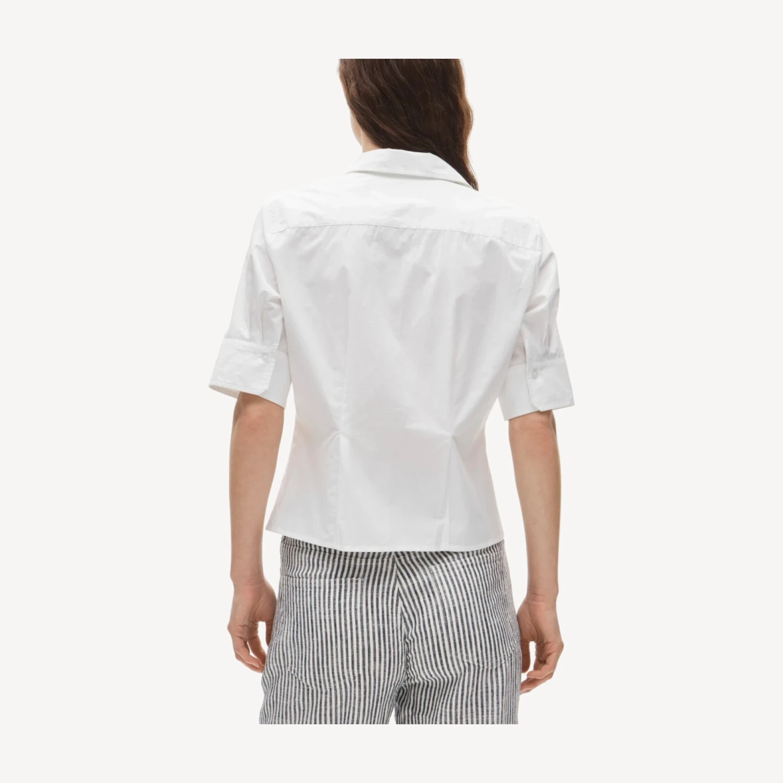 Eleanor slim-fit elbow-sleeve button-up shirt in cotton poplin