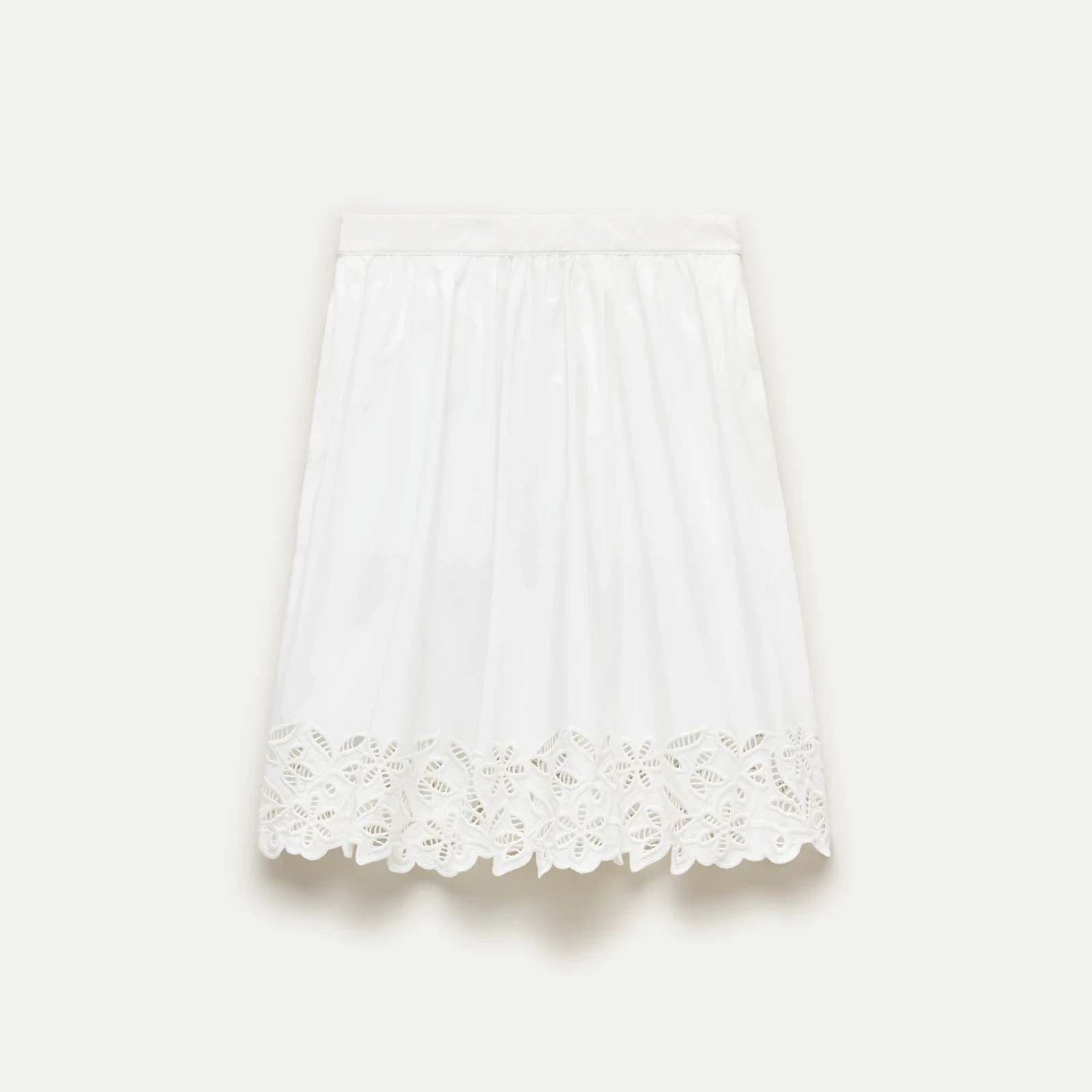 Embroidered knee-length skirt in cotton poplin