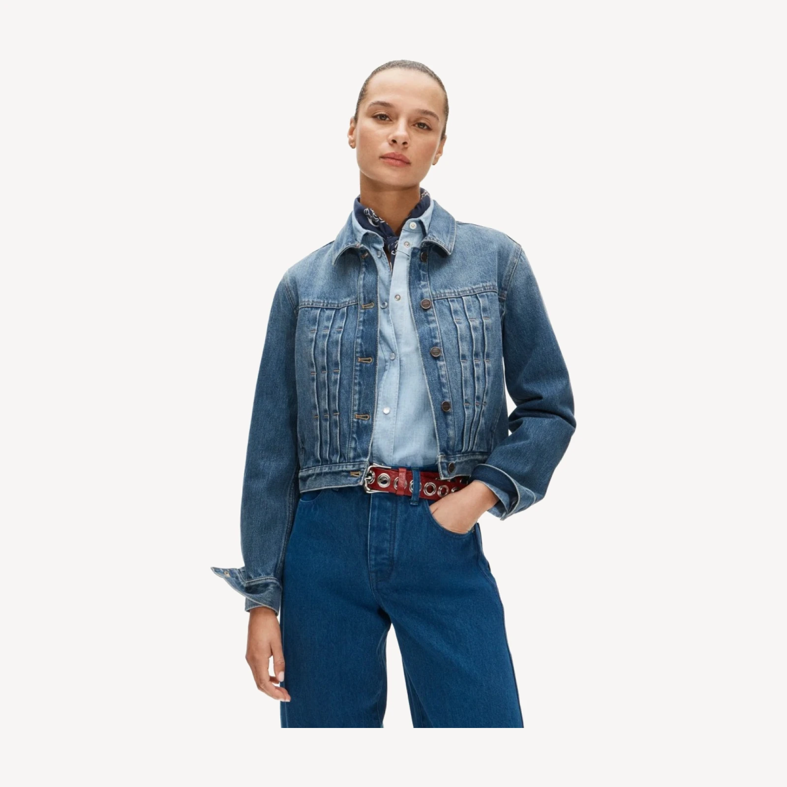 Cropped denim jacket with pintucks