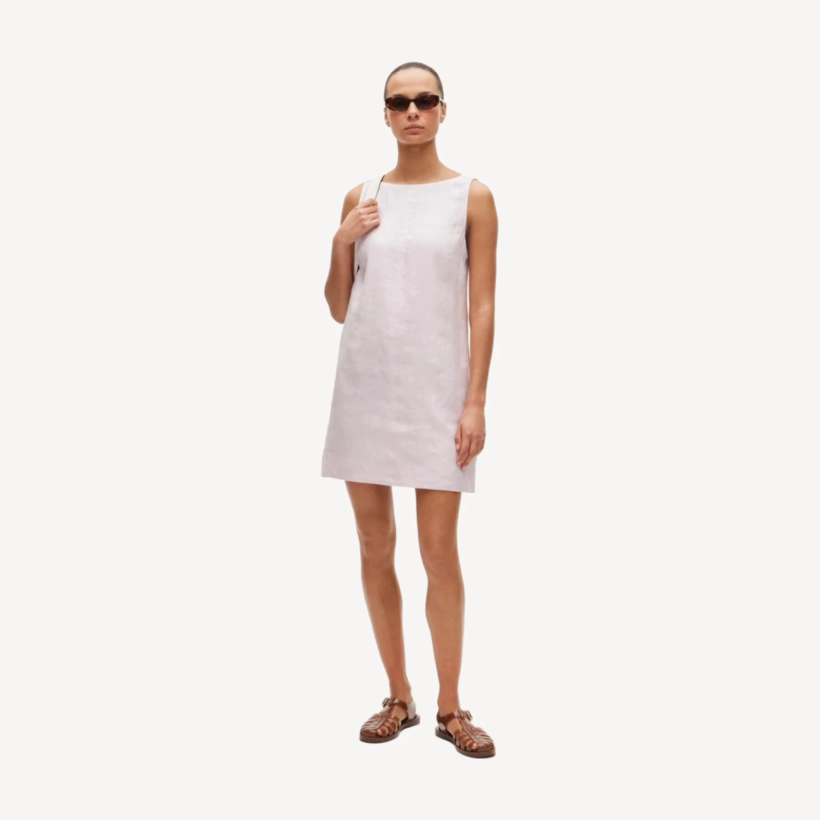 Billie dress in linen