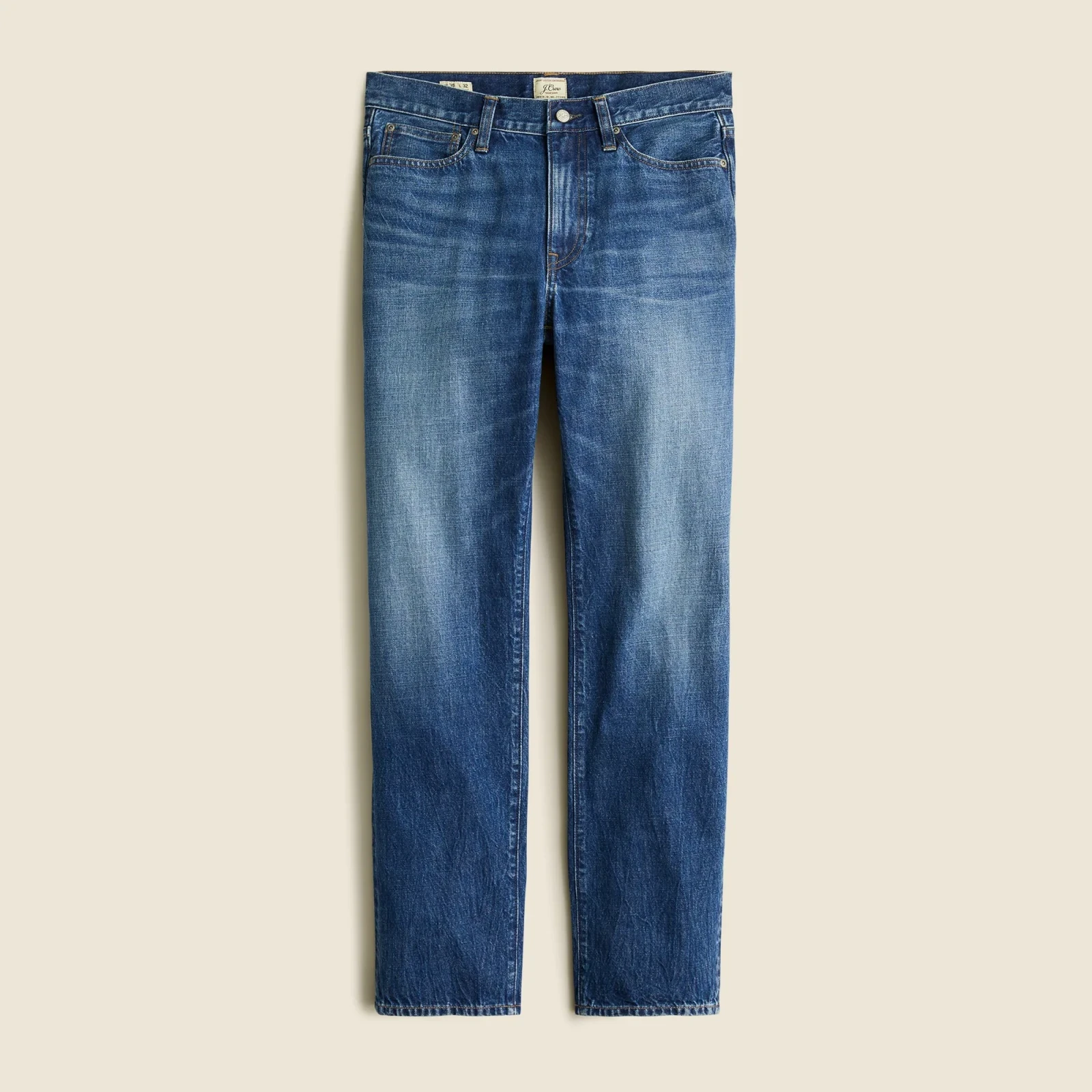 Classic jean in medium wash