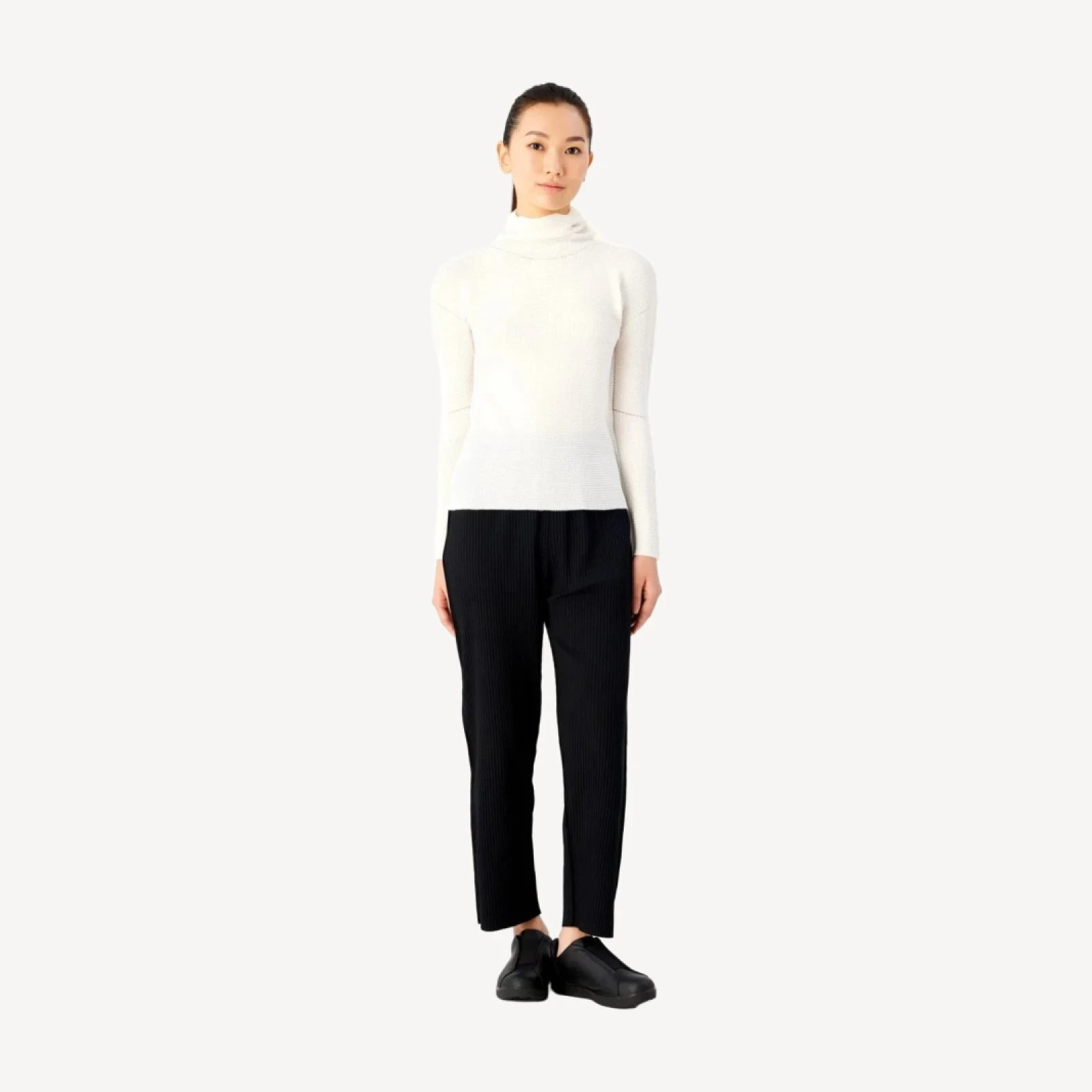 KNIT STRETCH PLEATS