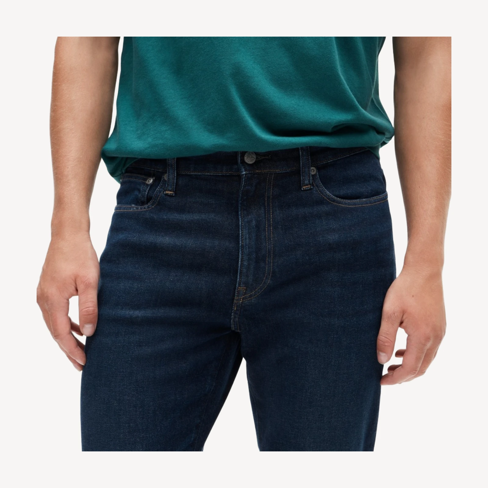 1040 Athletic Tapered-fit stretch jean in one-year wash