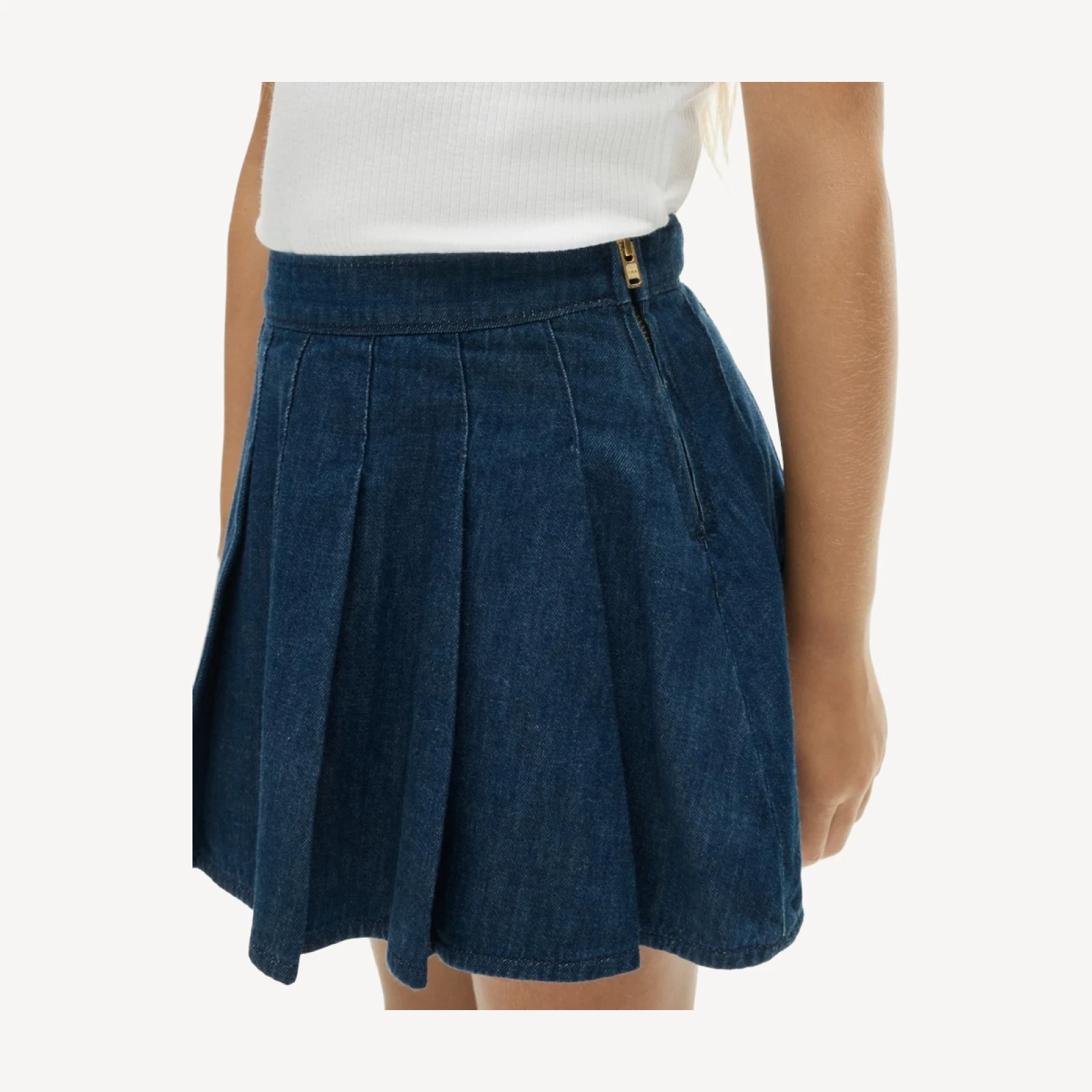 Girls' pleated skirt in drapey denim