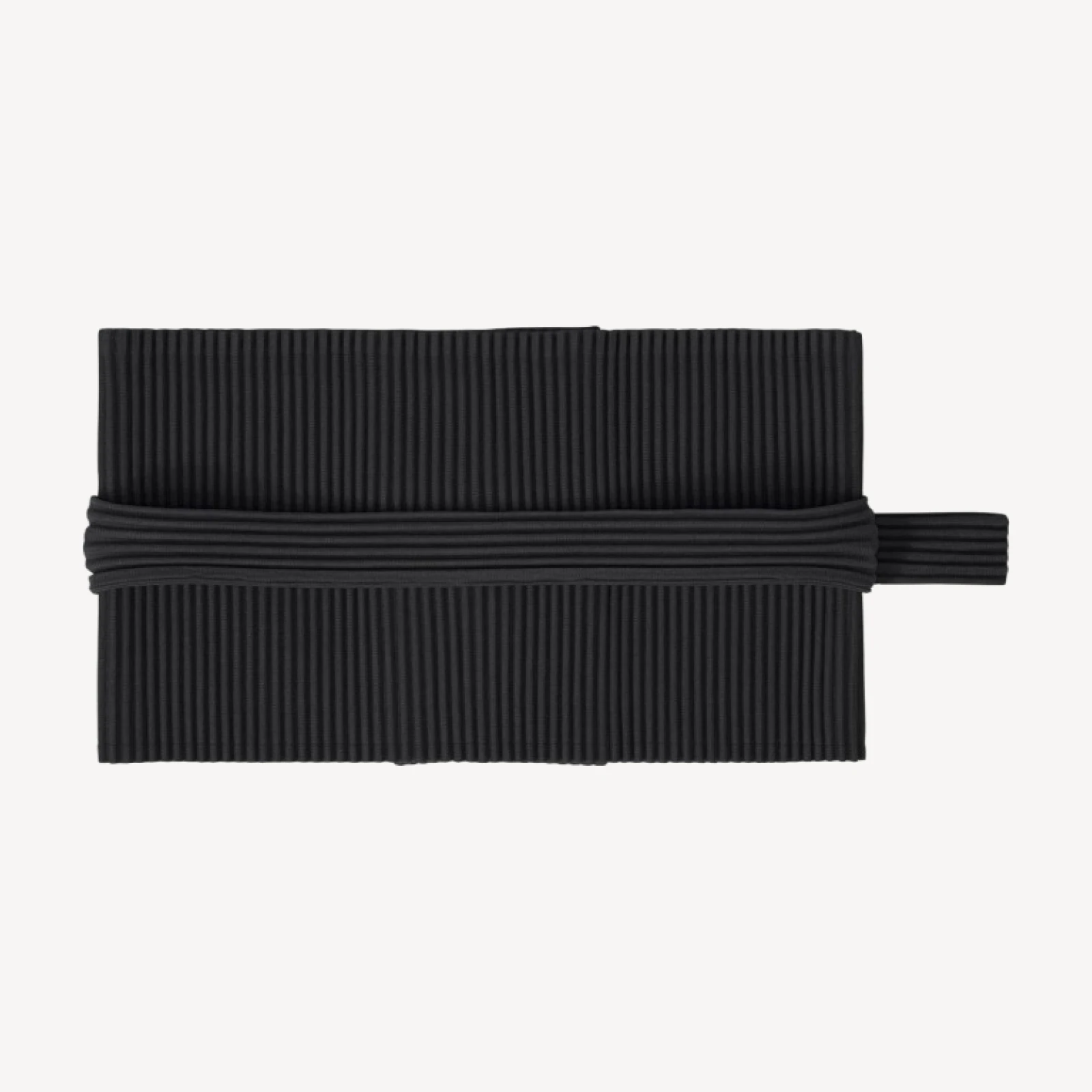 PLEATS BAND