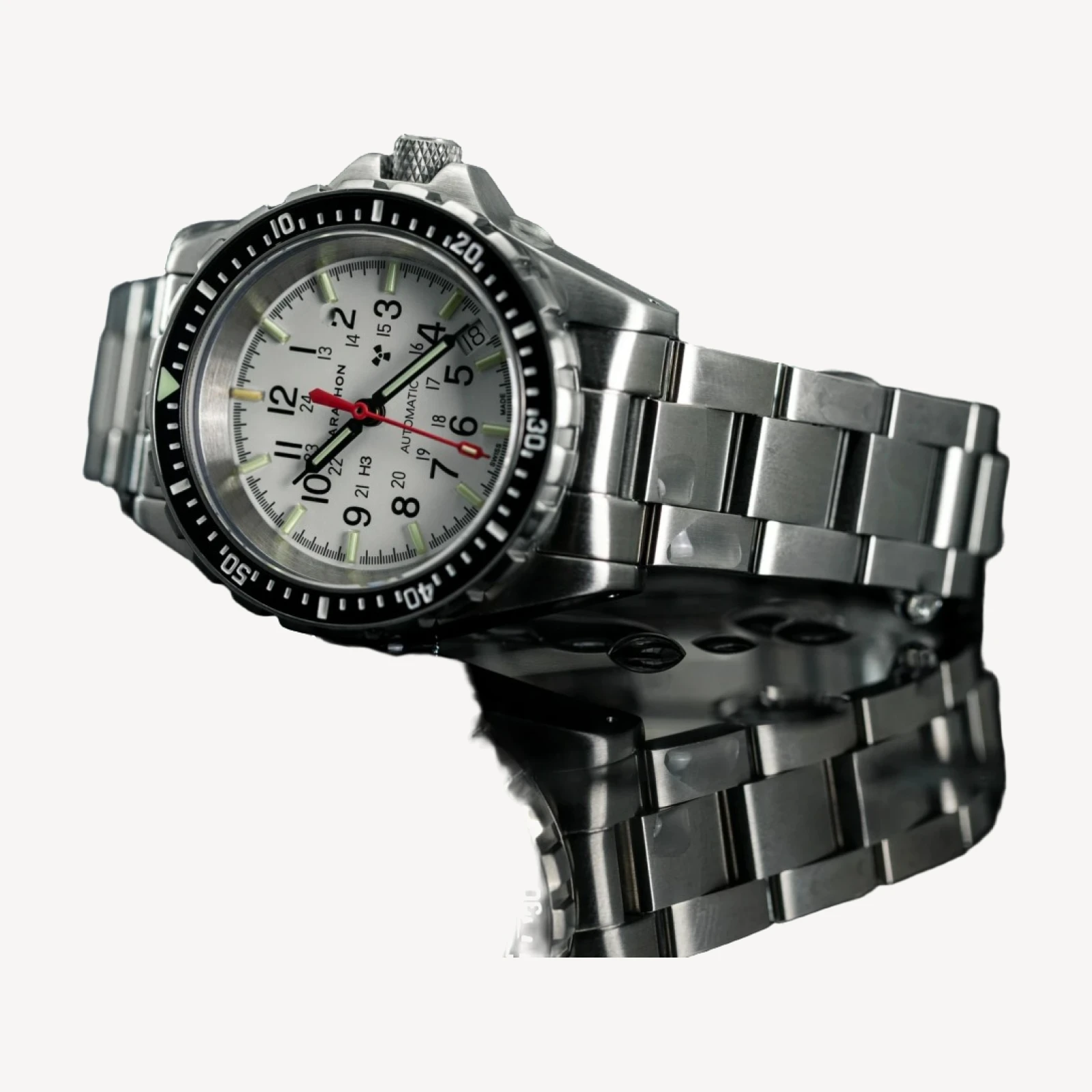 Marathon Watch Company™ Arctic Edition Medium Diver's Automatic (MSAR)