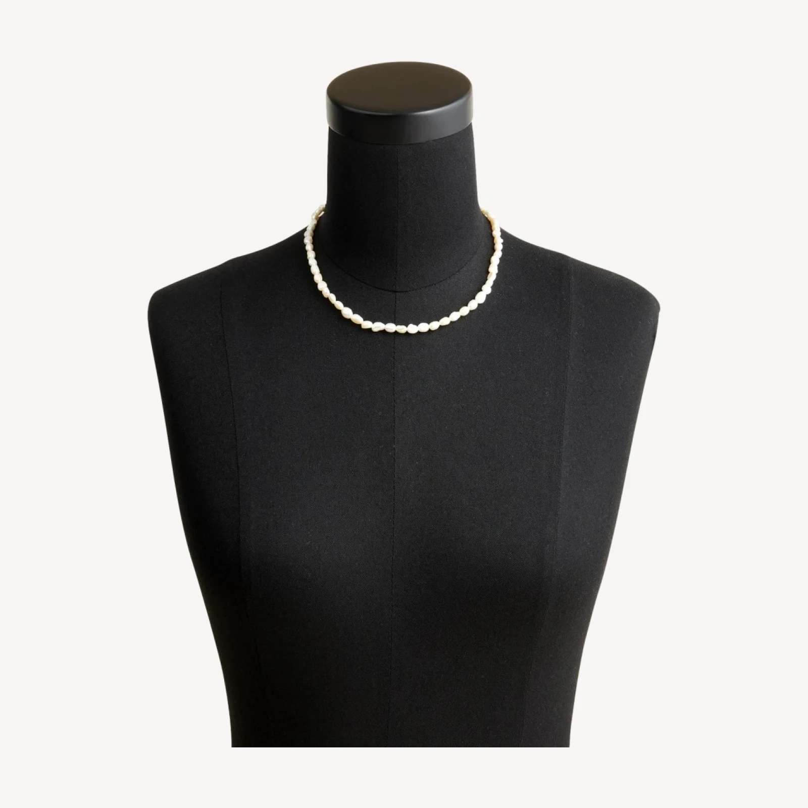 Freshwater pearl necklace