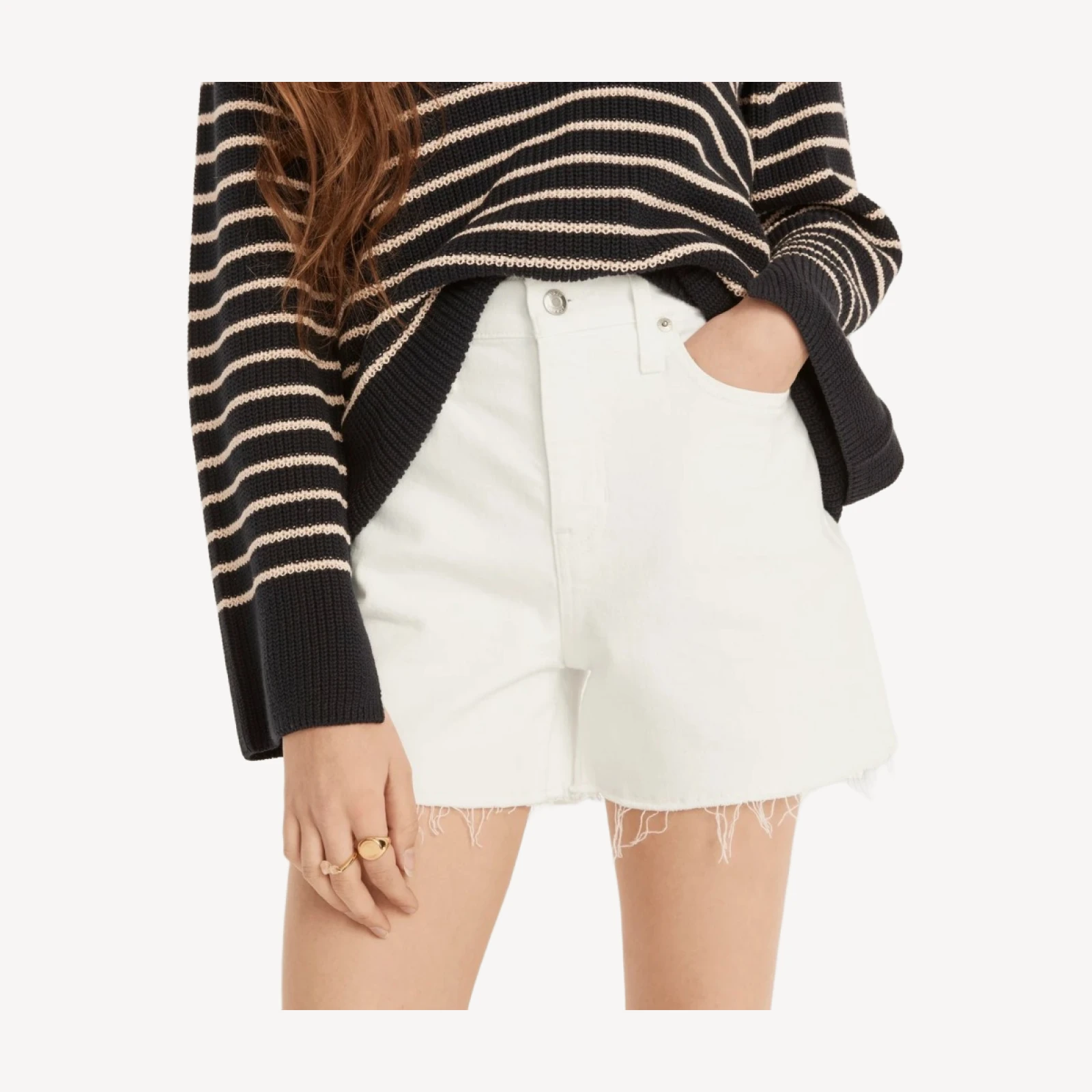 High-rise denim short in white
