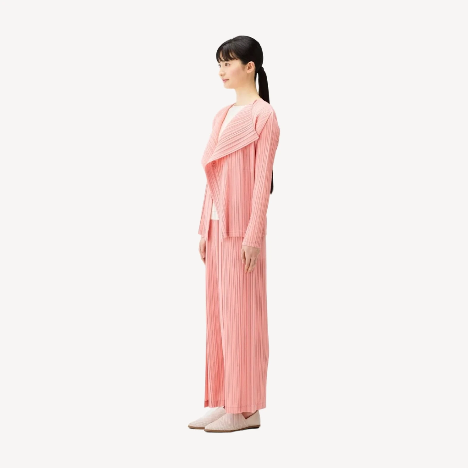 RAMIE PLEATS