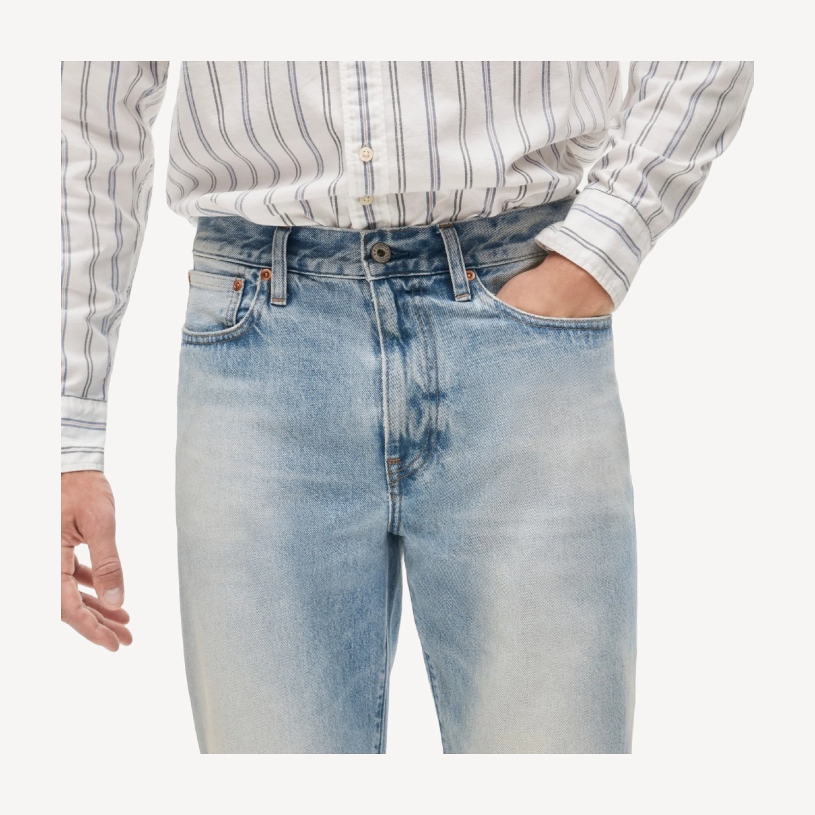Classic Straight bleached jean