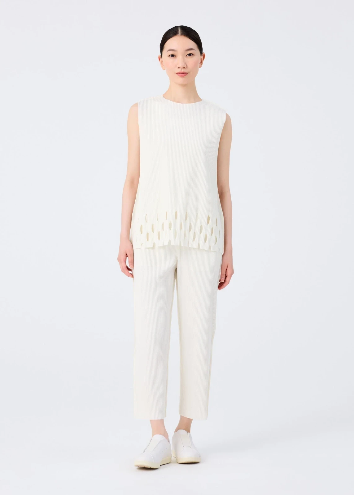FINE KNIT PLEATS BOTTOM 3