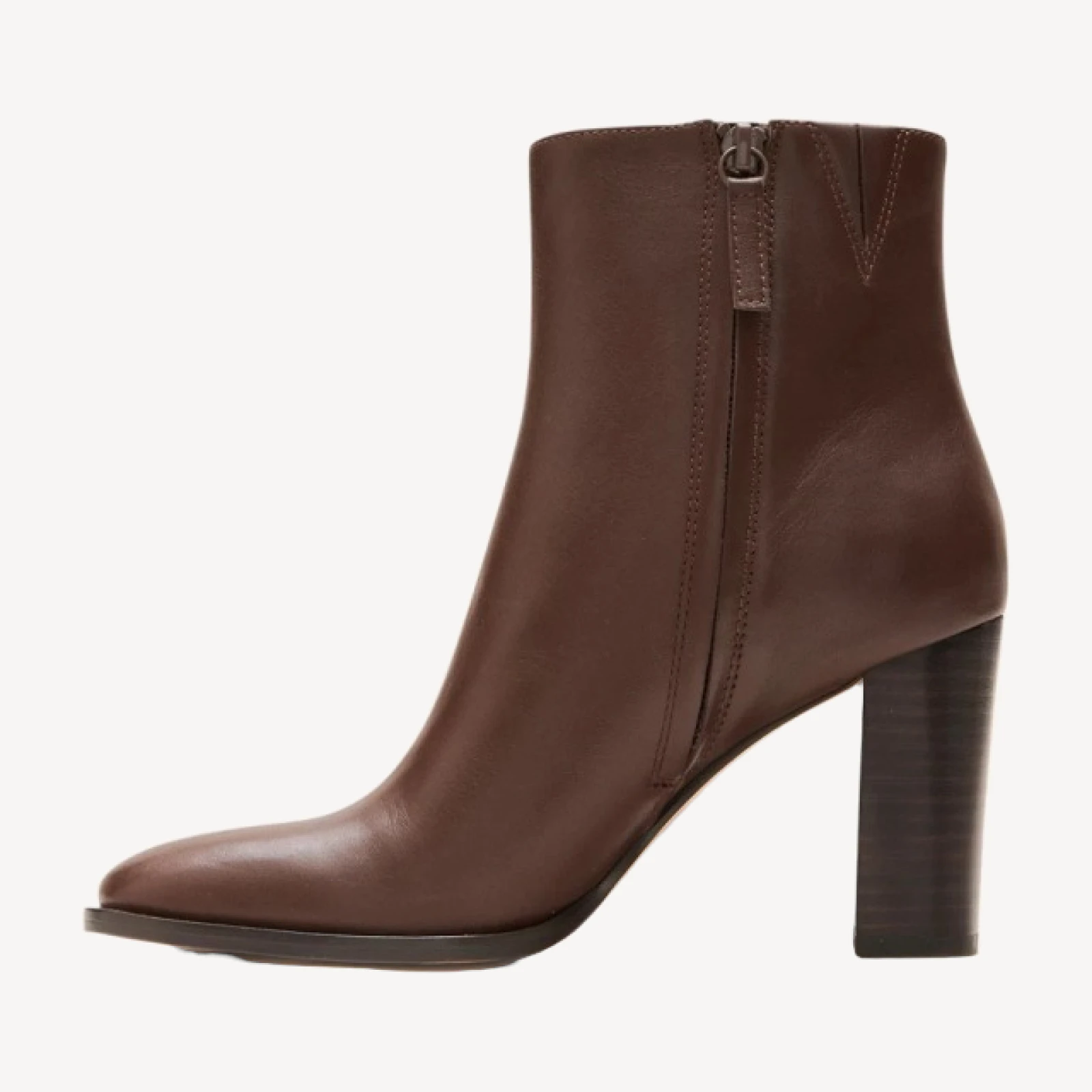 Carolyn boots in leather