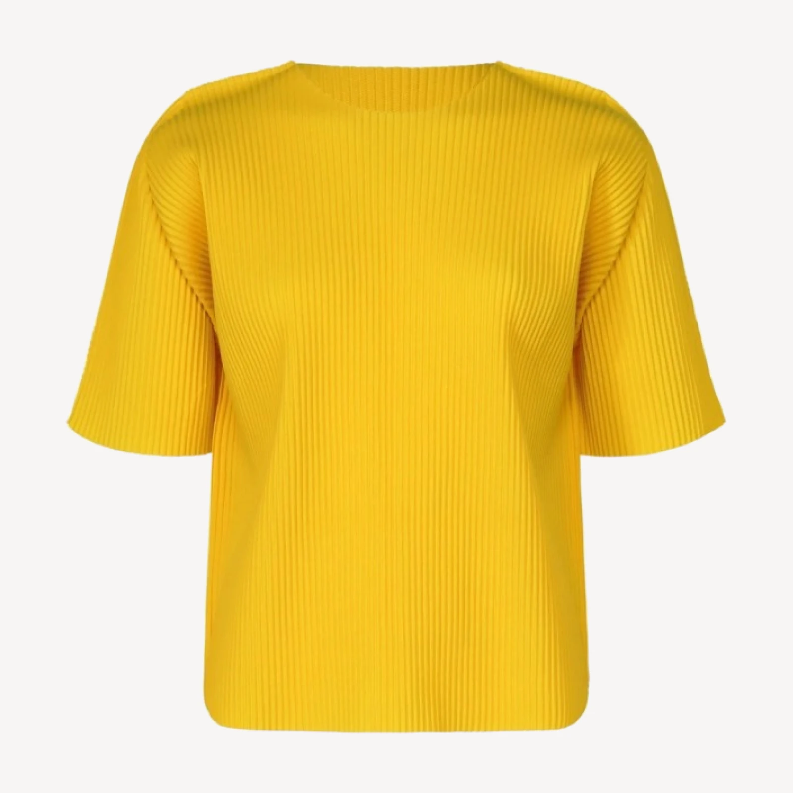 ROUND PLEATS