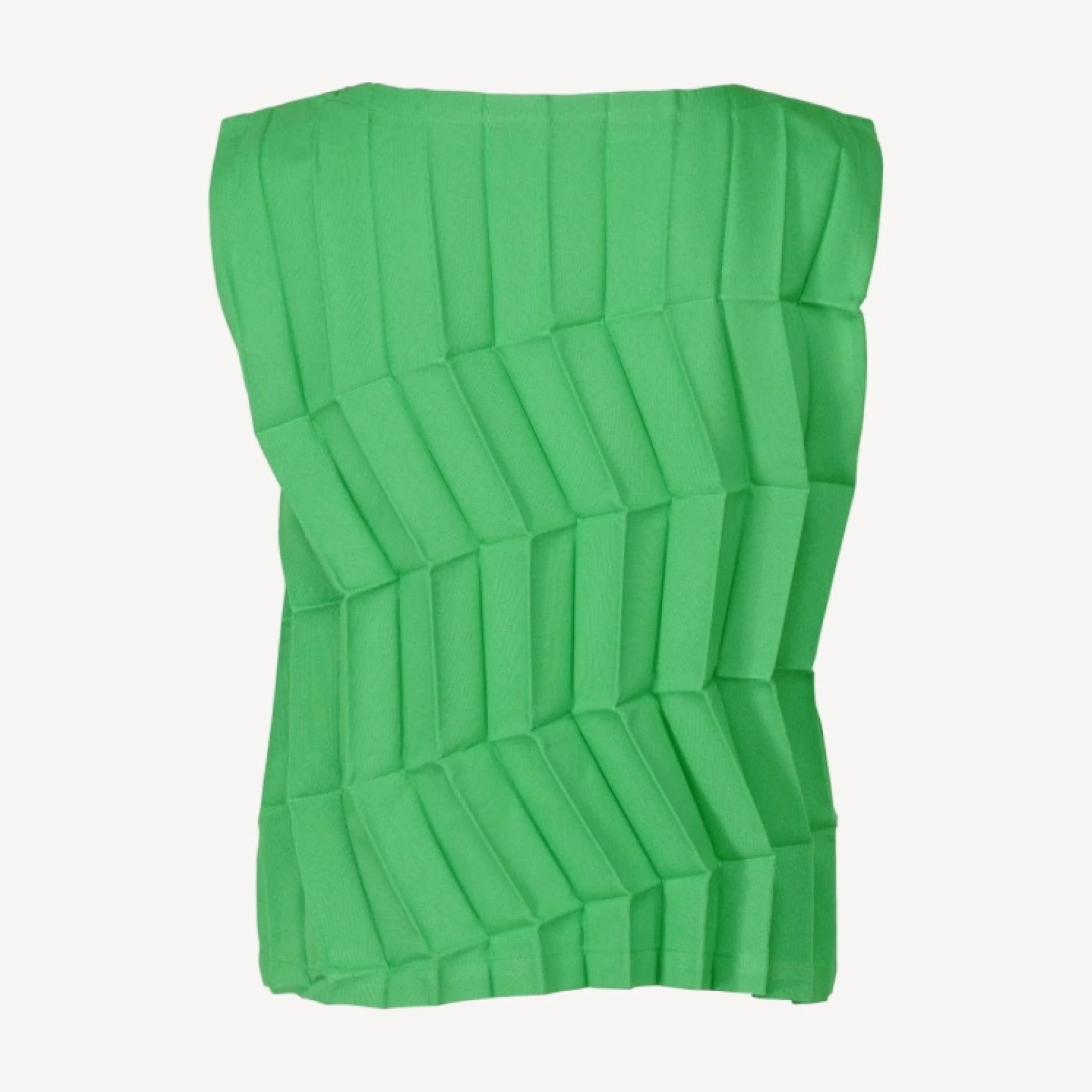 ZIG ZAG PLEATS